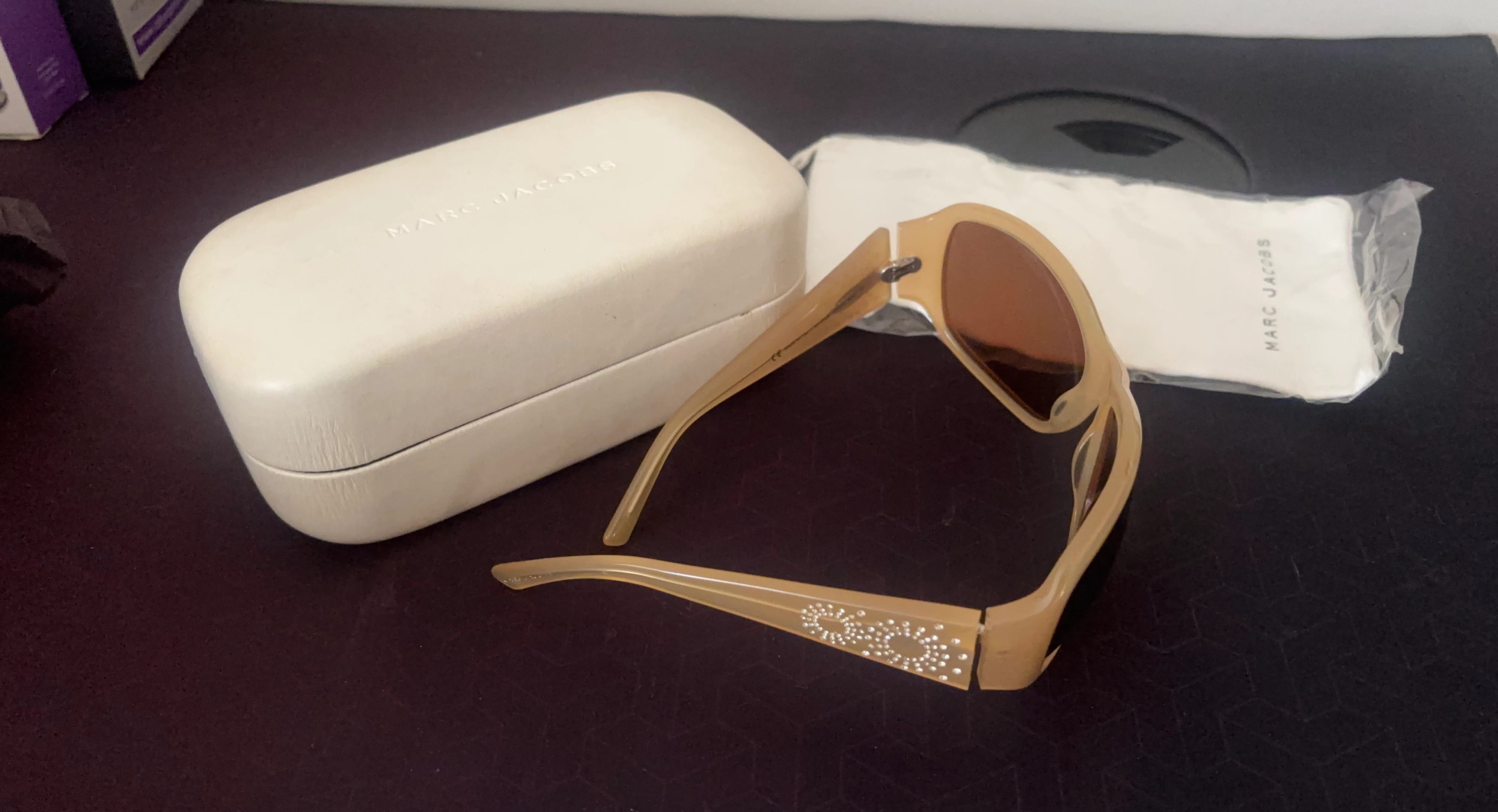 New Marc Jacobs Women's Sunglasses with Case