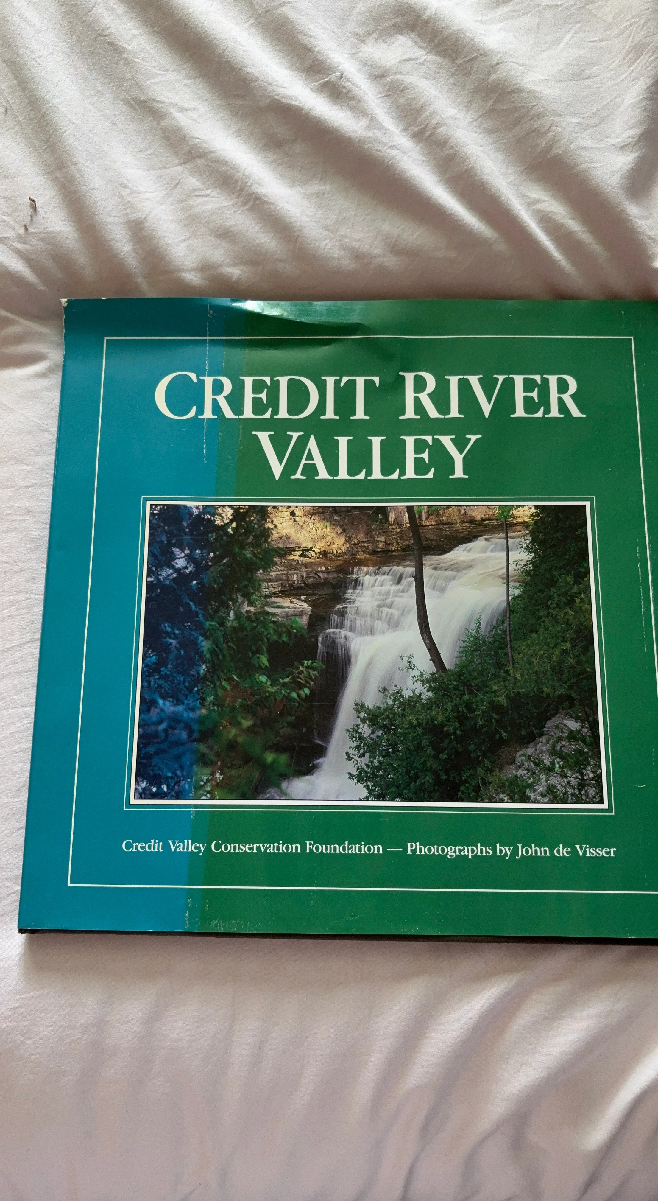 Credit River Valley Photographs by John de Visser Book