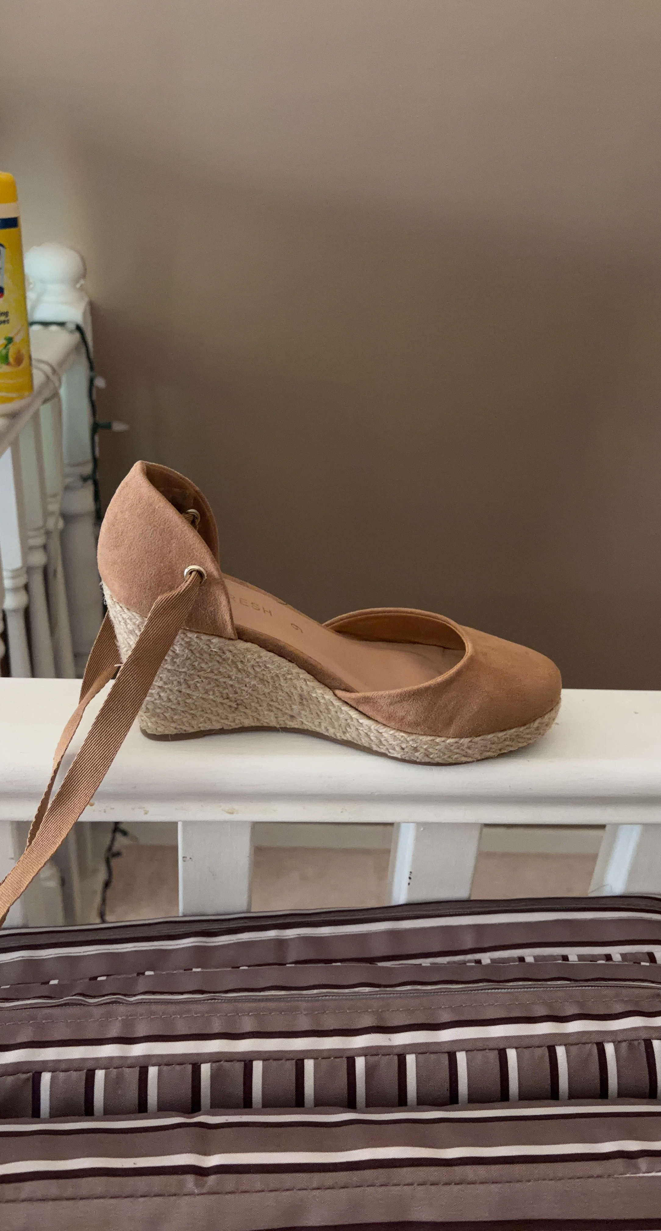 ⚽ Joe Fresh Espadrille Wedge Heels