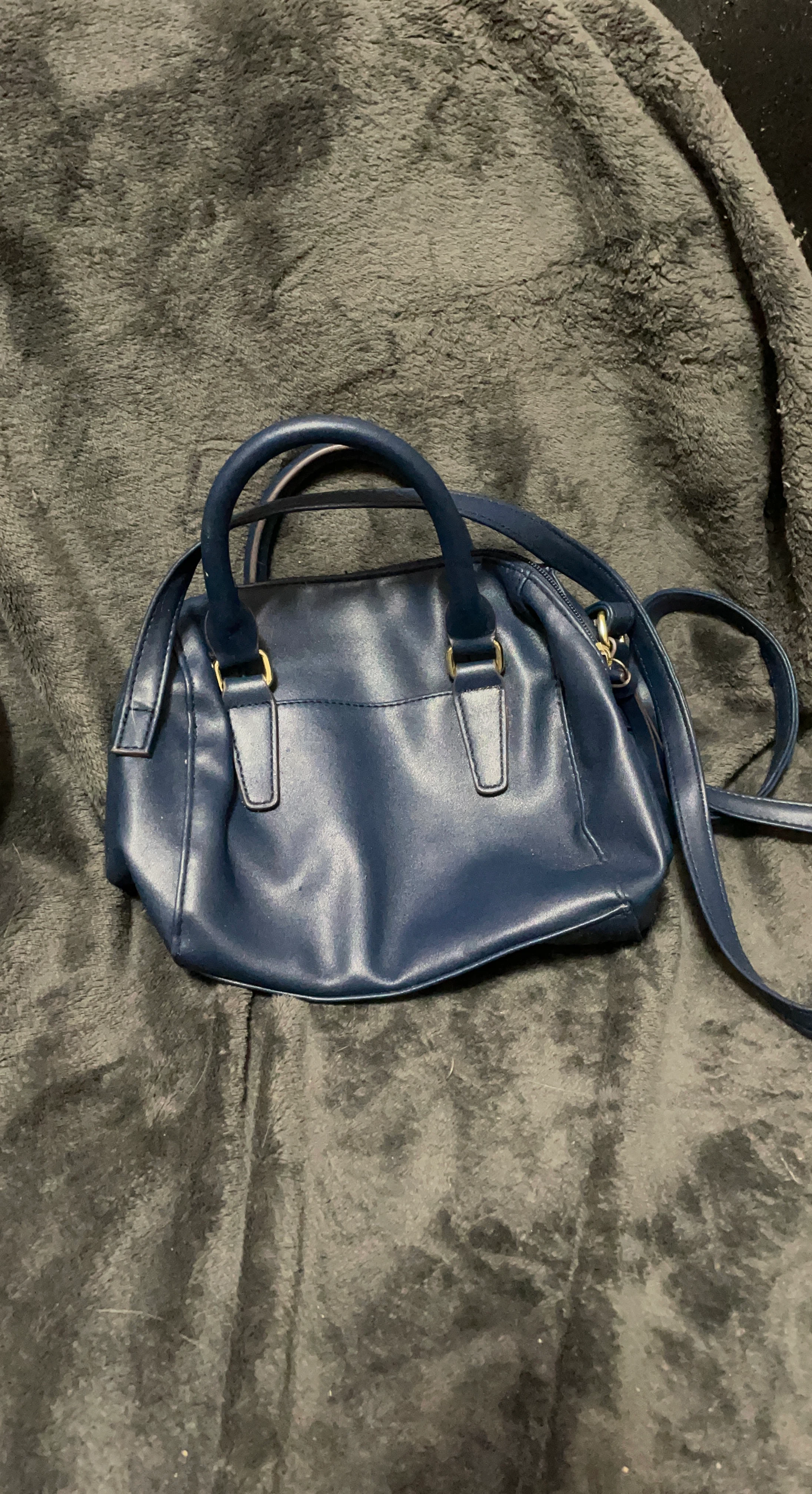Navy Blue Handbag ⚽