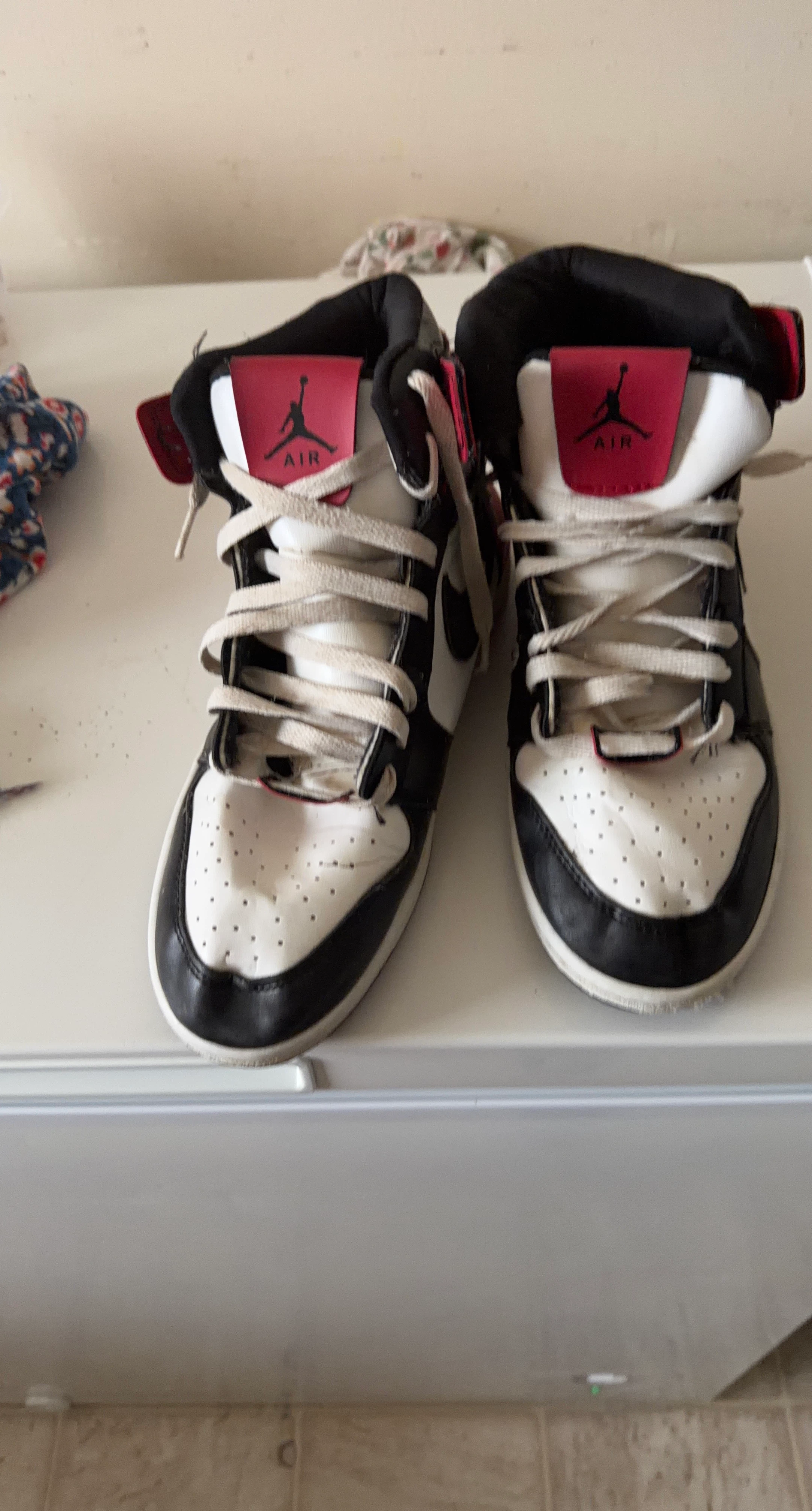 Jordan 1 High Sneakers