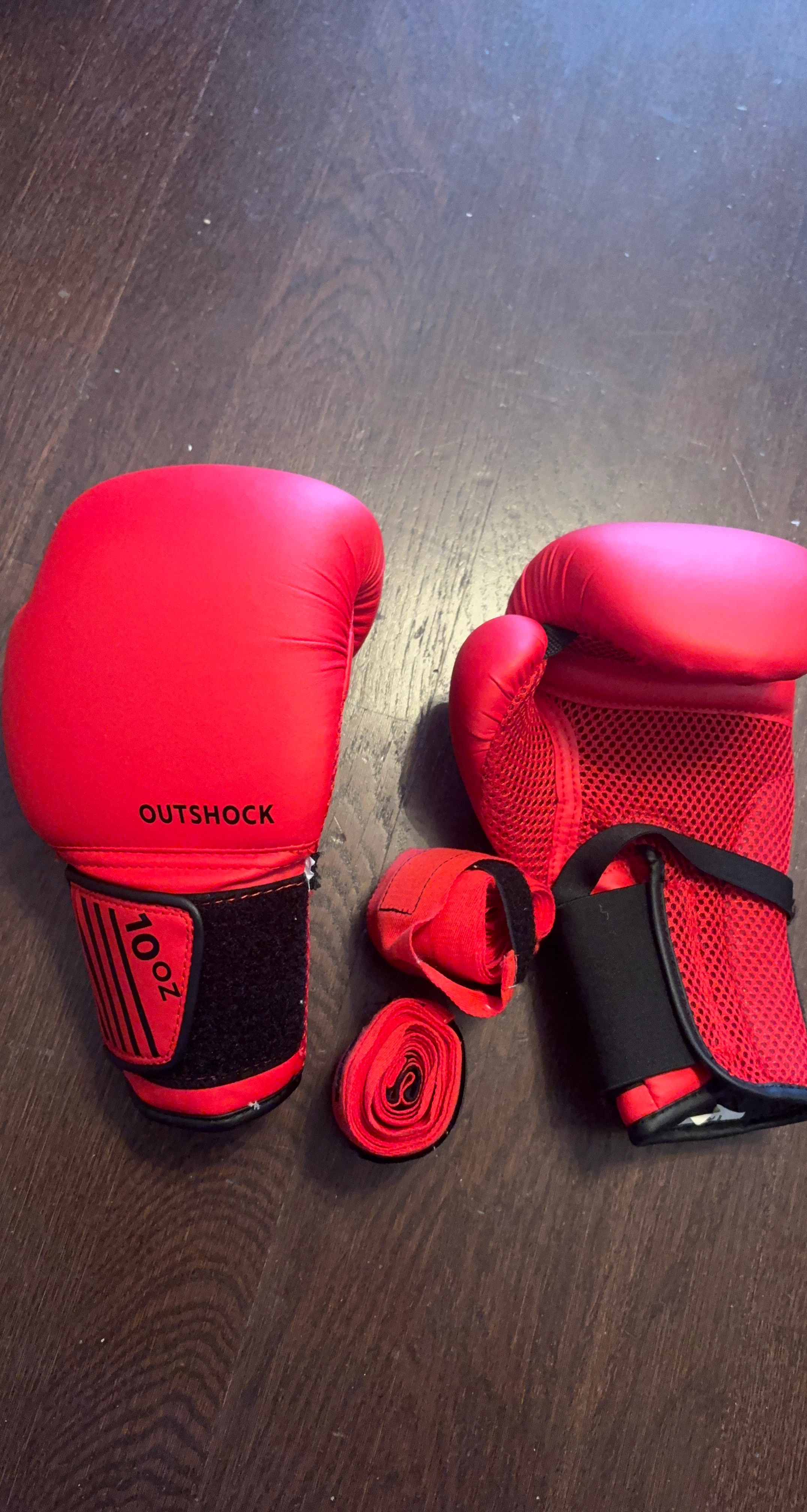 Outshock Red Boxing Gloves 10oz
