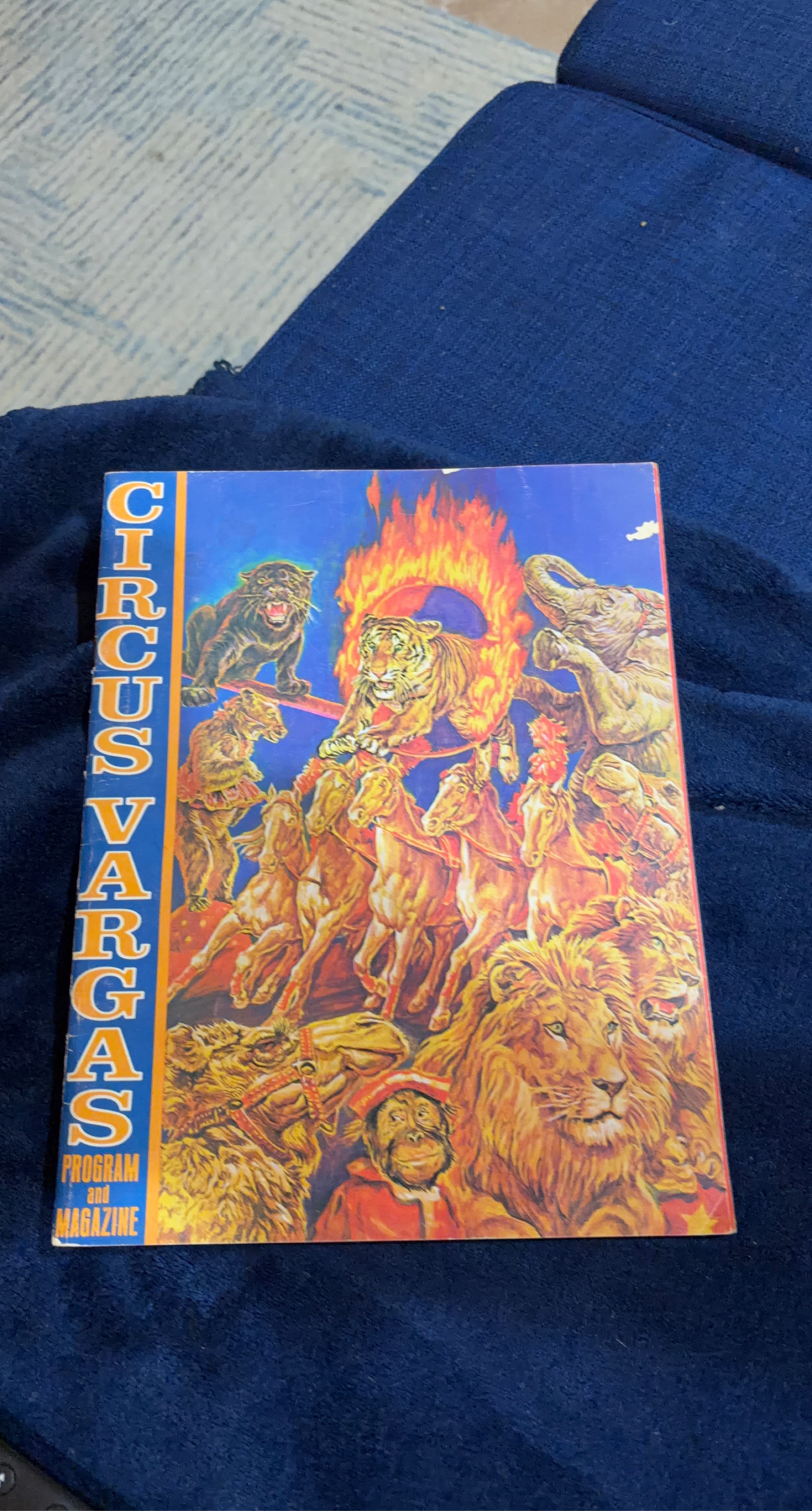 Vintage 1977 Circus Vargas Program and Magazine