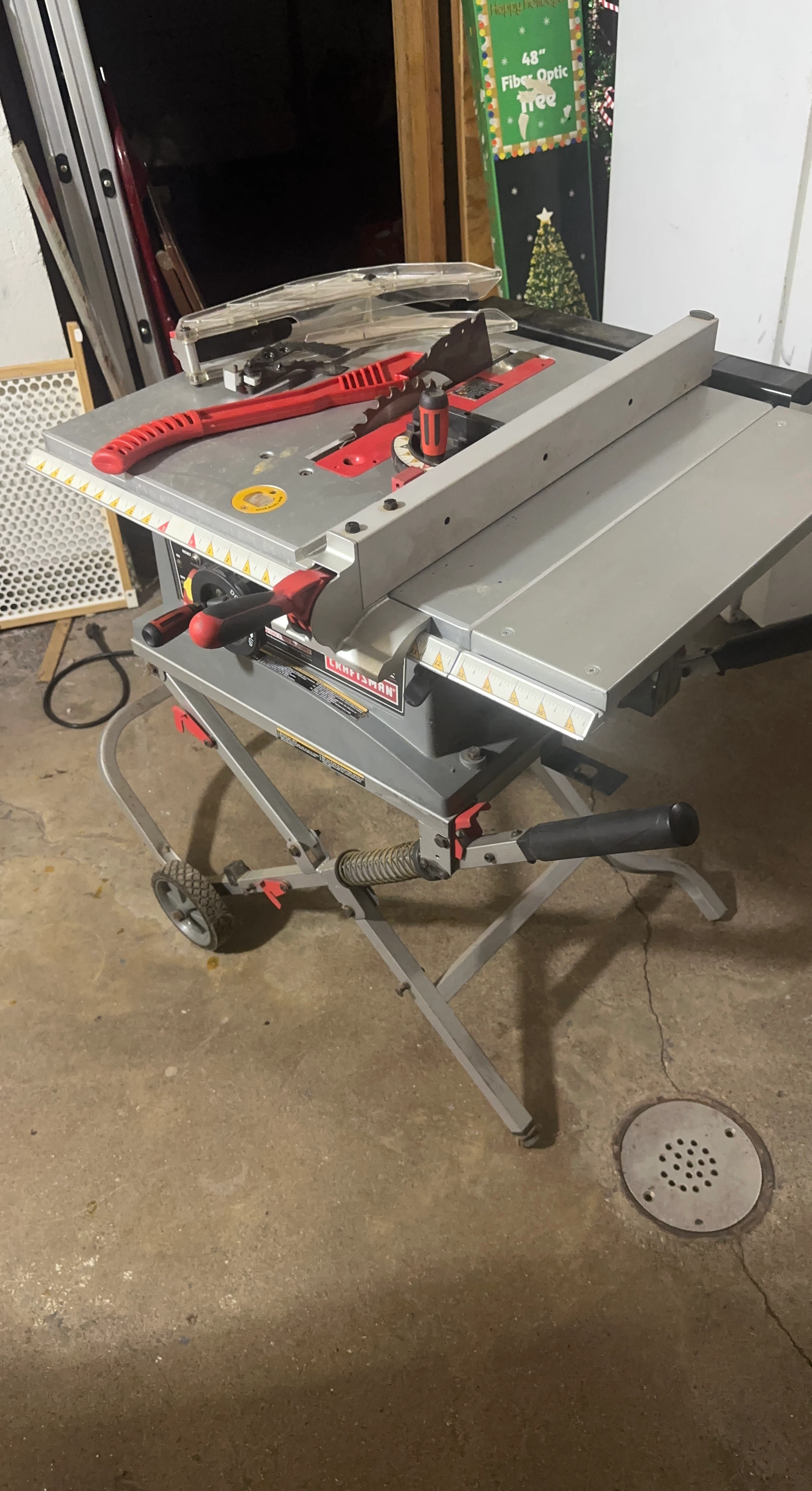 Craftsman Table Saw with Stand