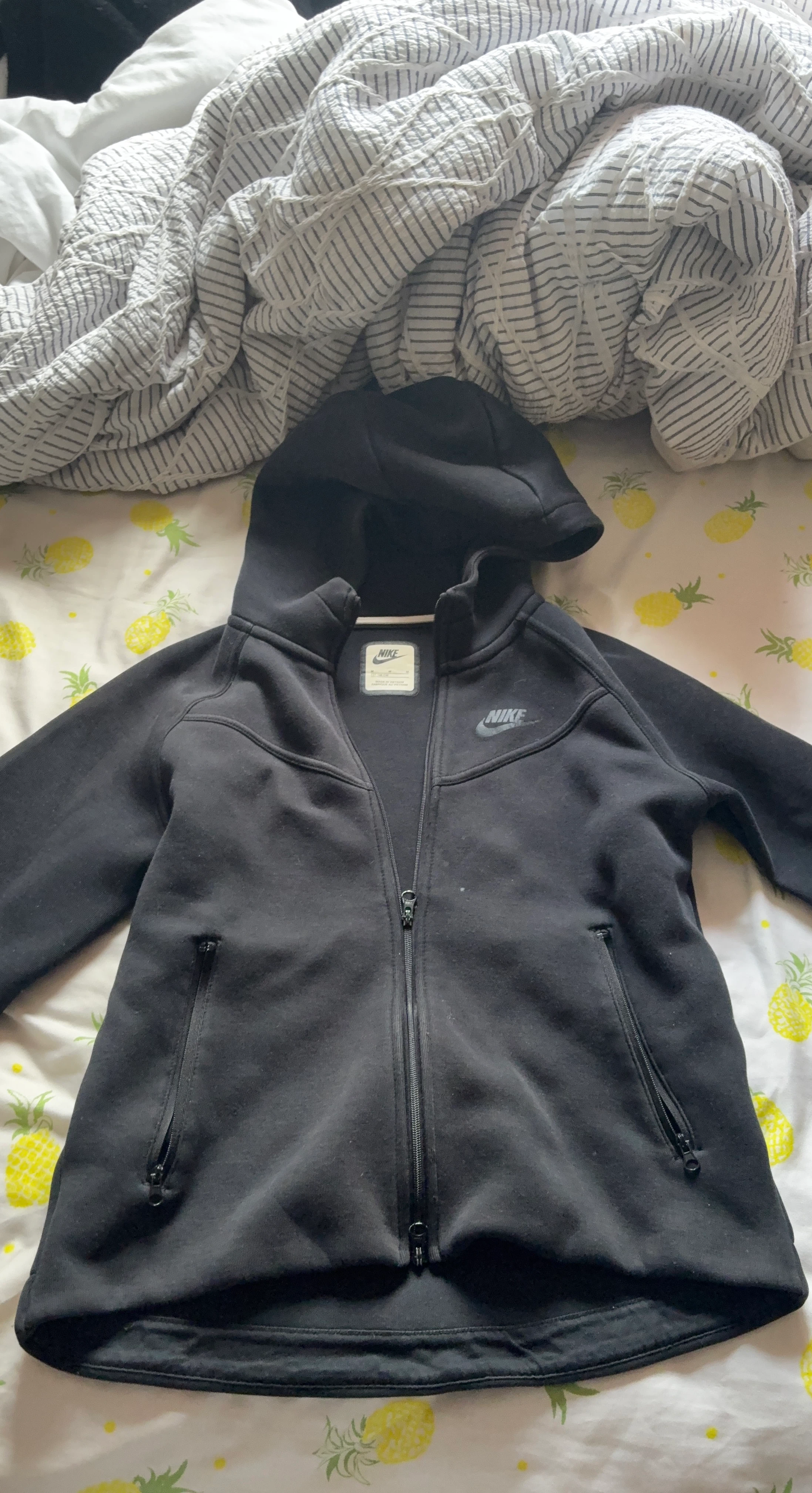 Black Nike Full-Zip Hoodie (for kids and teens)