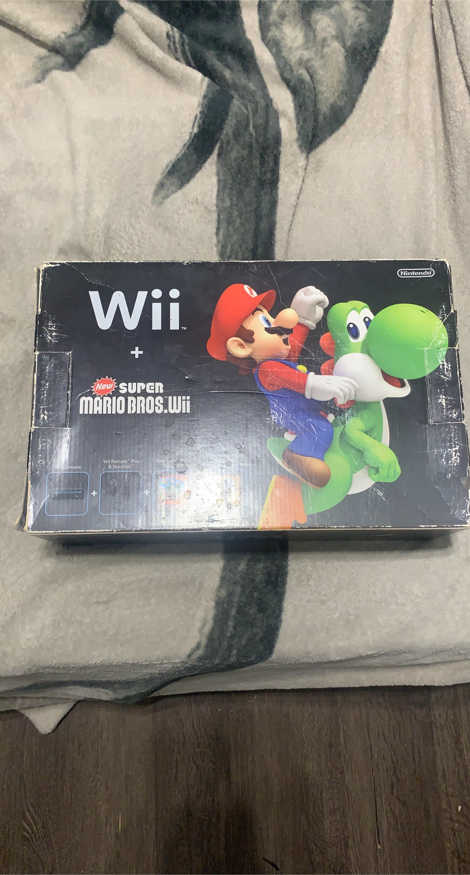 Nintendo Wii Super Mario Bros. Bundle