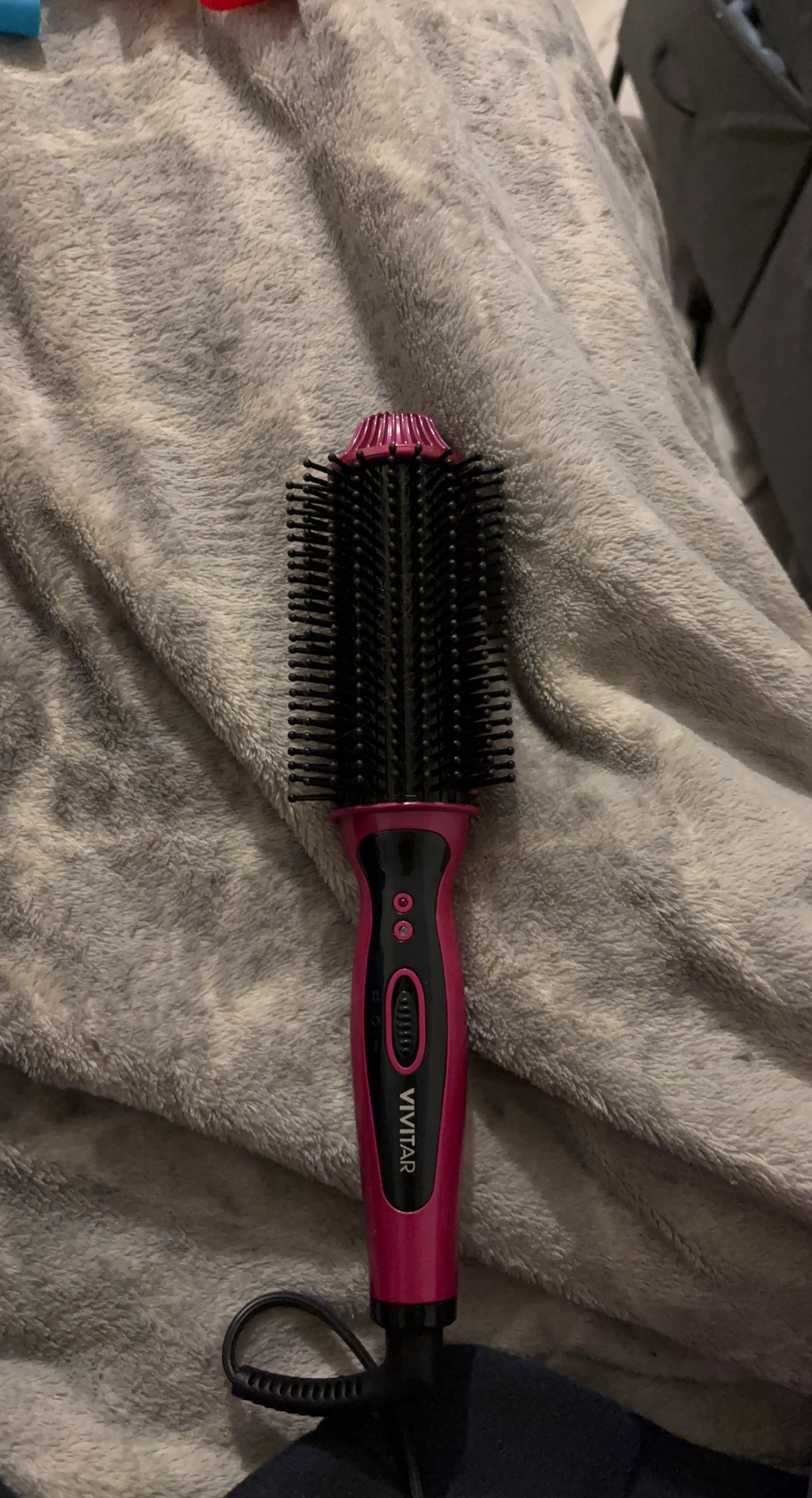 Vivitar Heated Round Brush