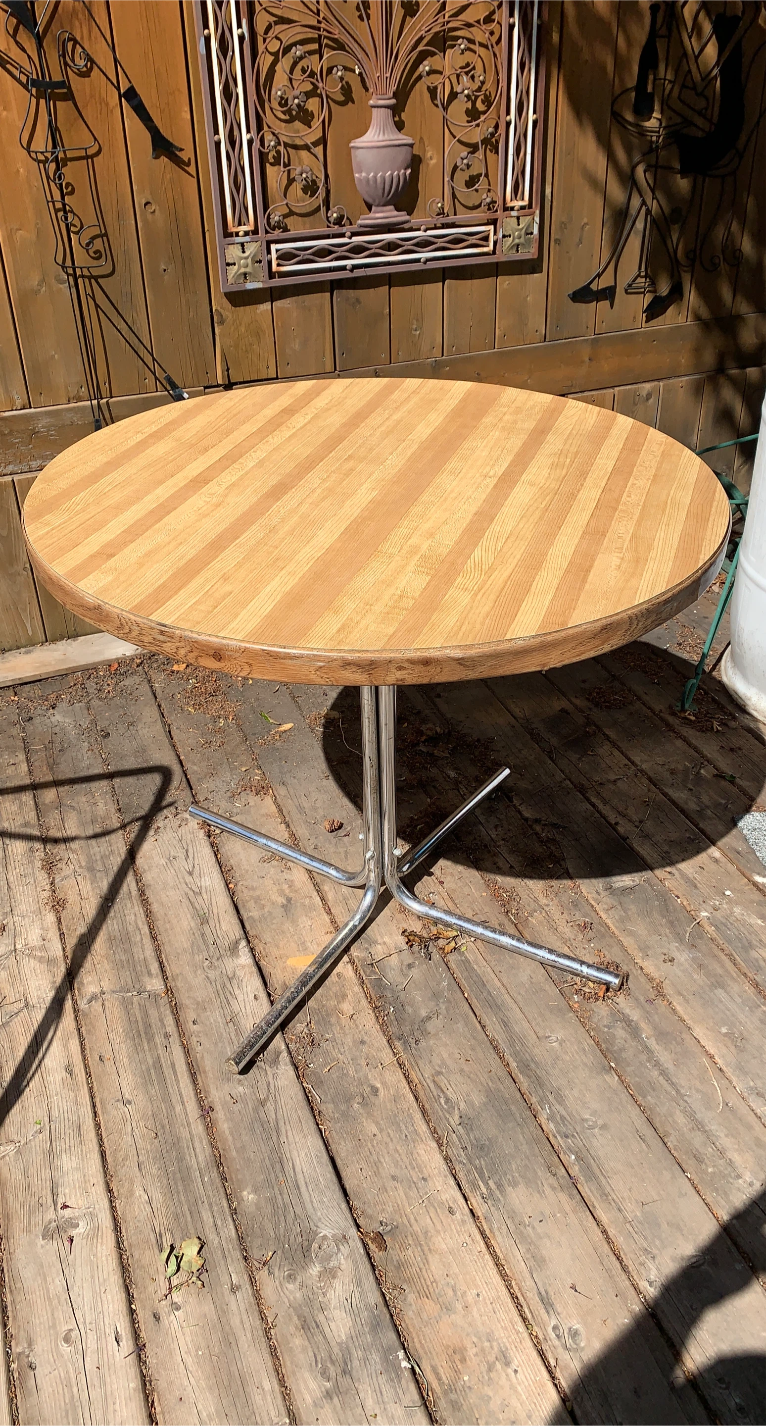 Round Oak Veneer Dining Table with Chrome Base