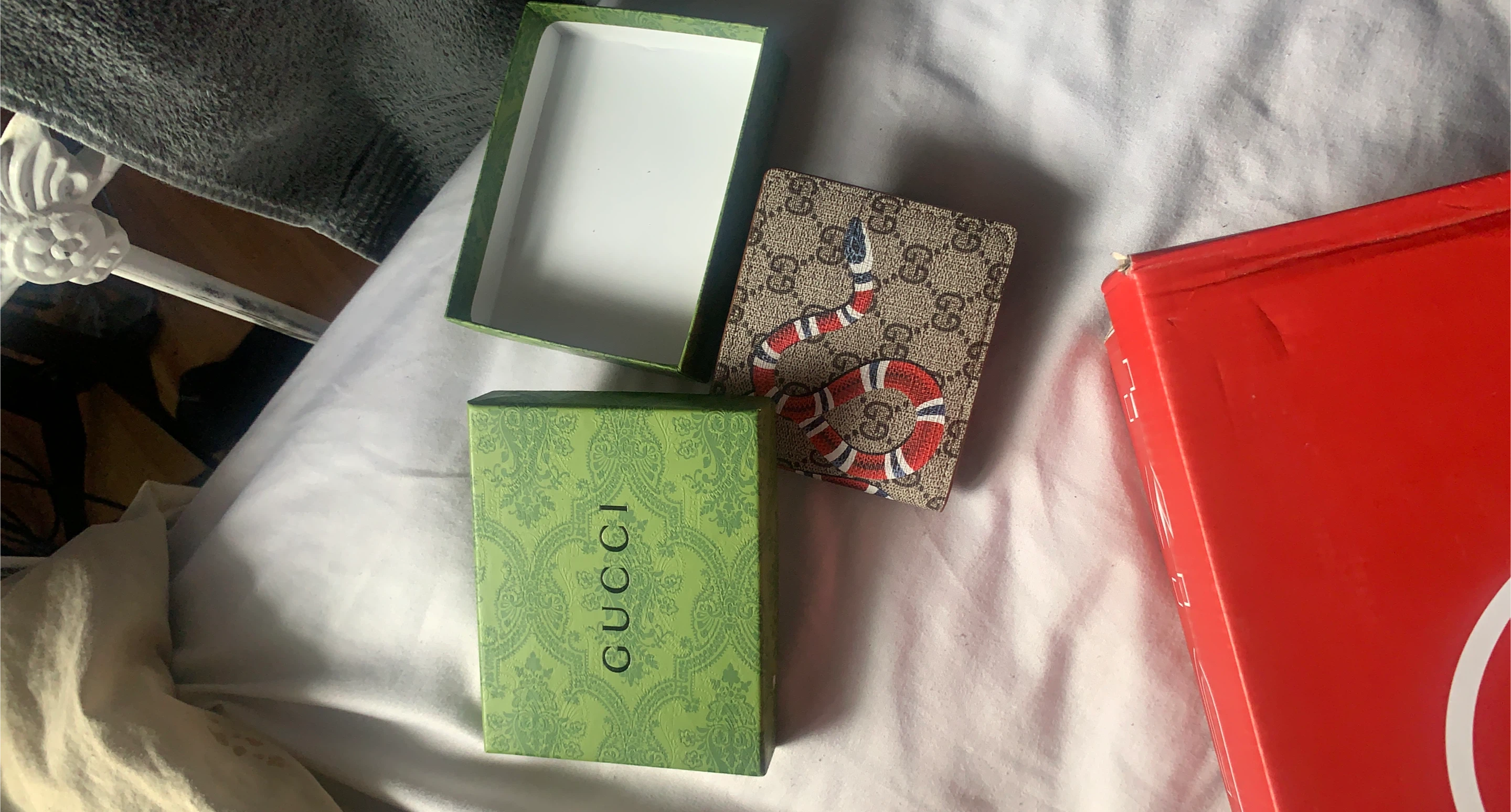 Gucci Cardholder with Snake Detail