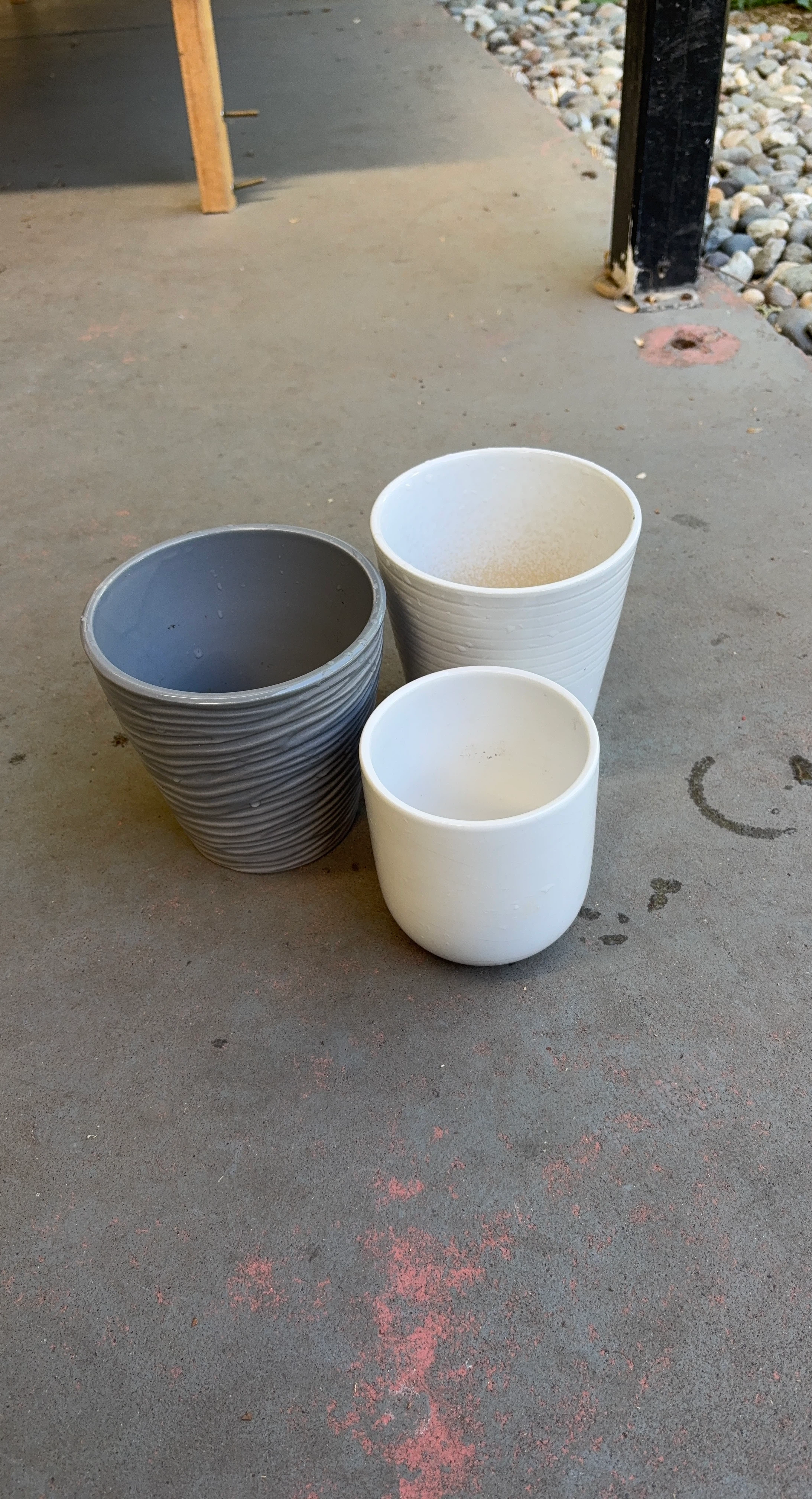 Set of 3 ceramic planters