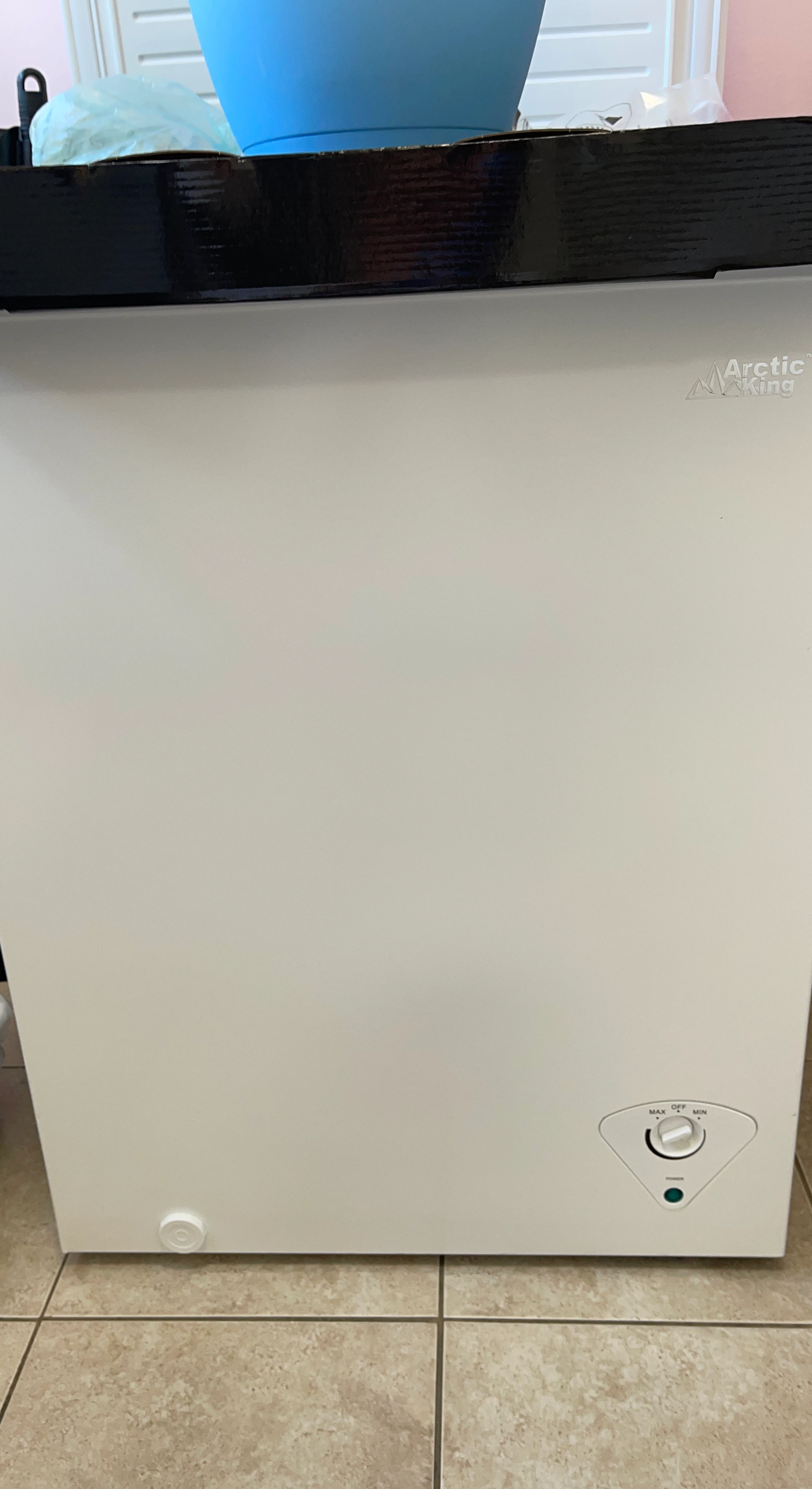 Arctic King Chest Freezer