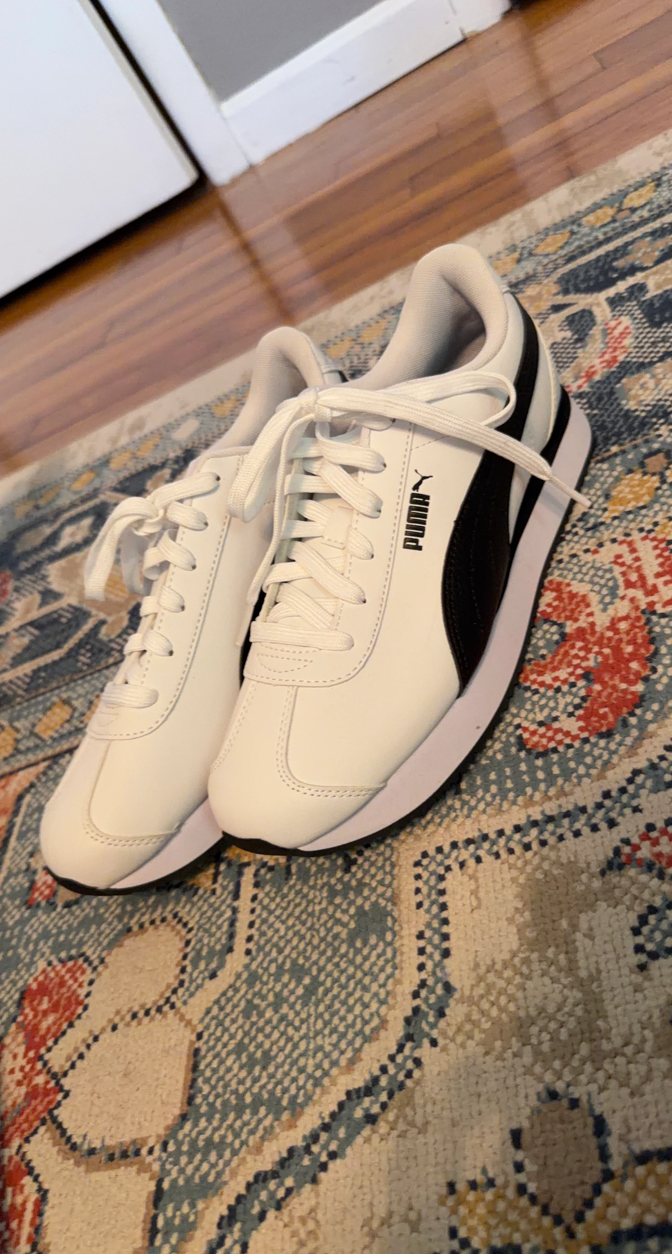 Puma White and Black Sneakers