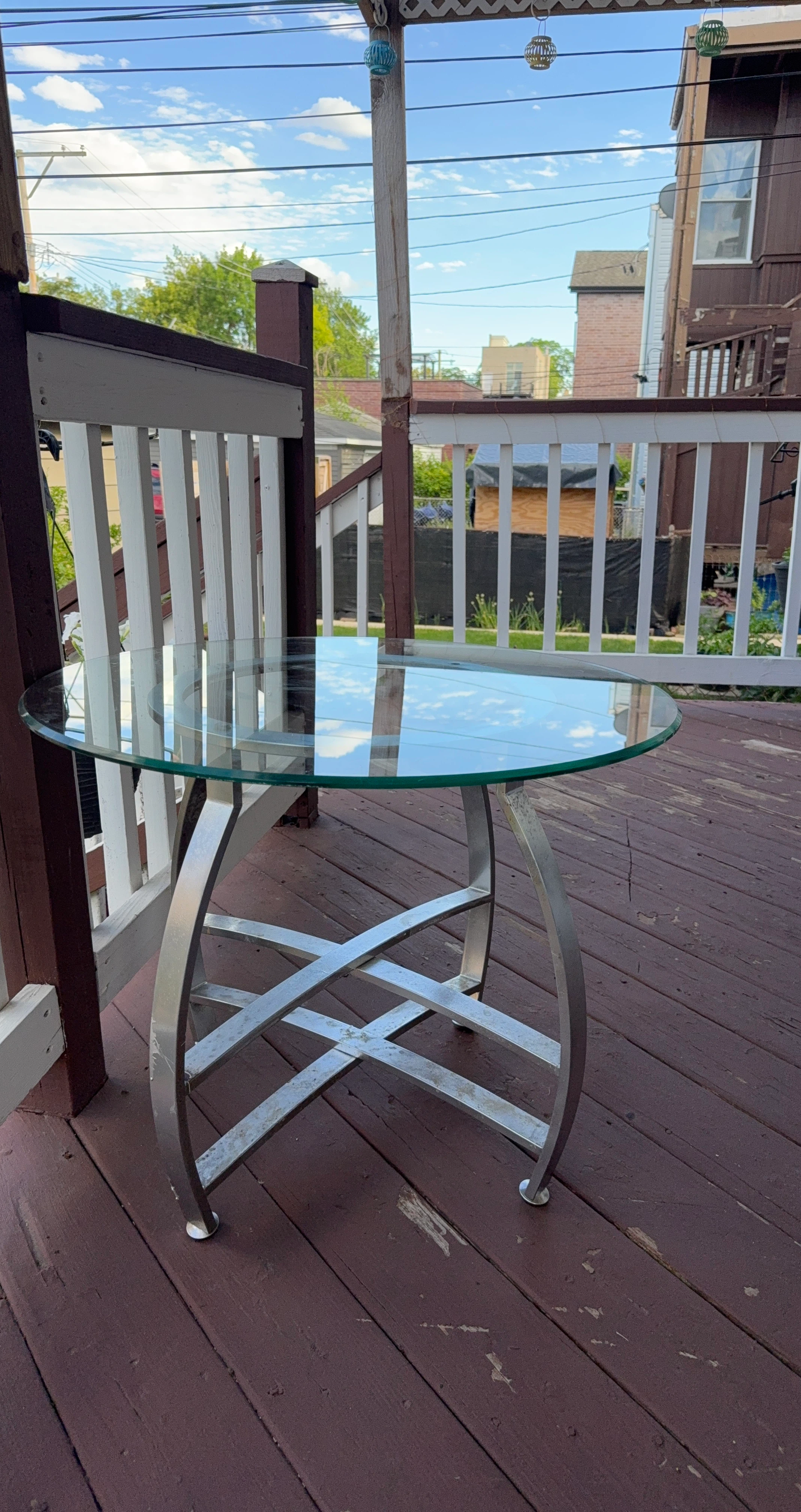 Round Glass Top Accent Table with Metal Base