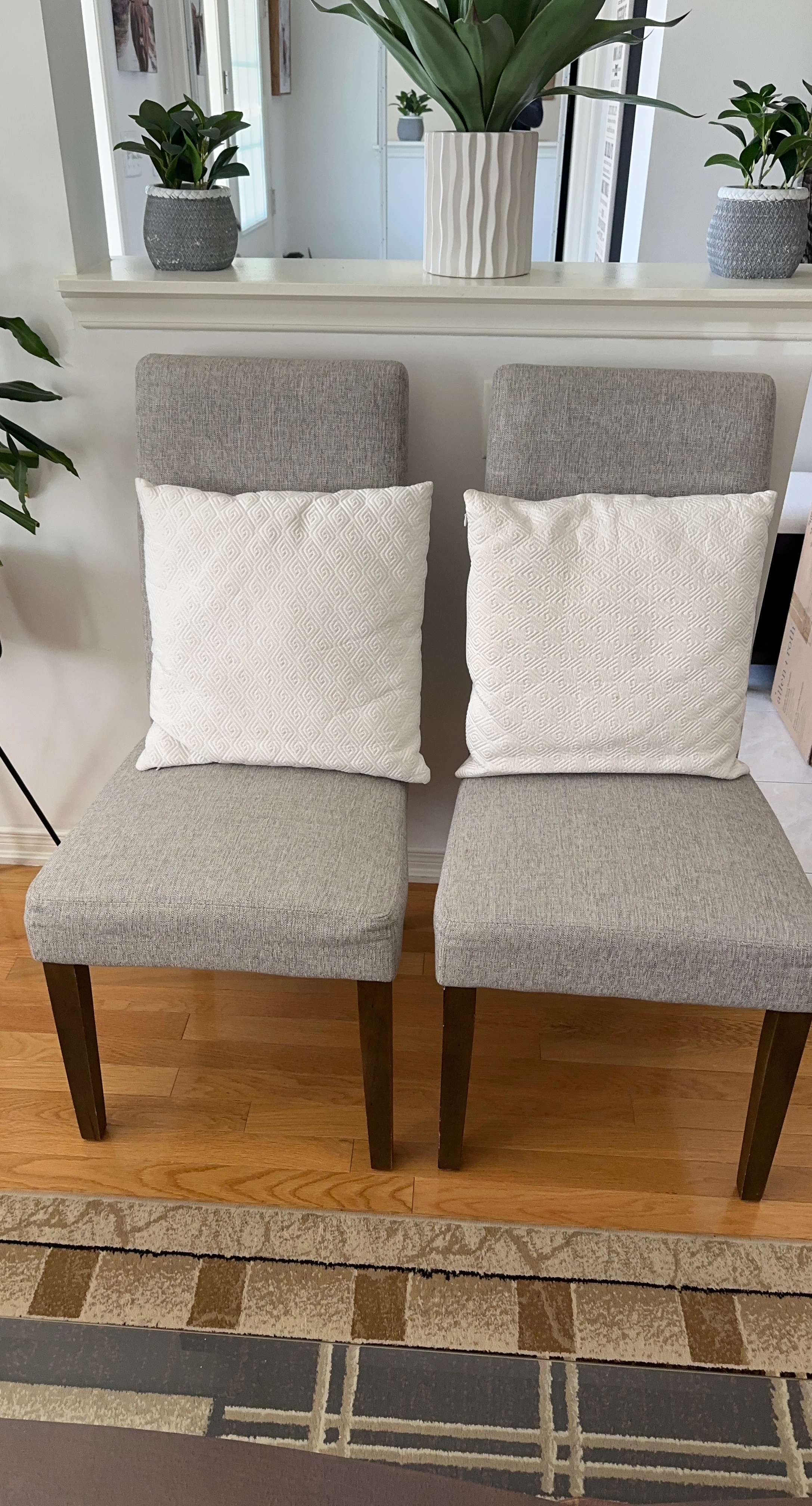 Set of 2 Grey Upholstered Dining Chairs