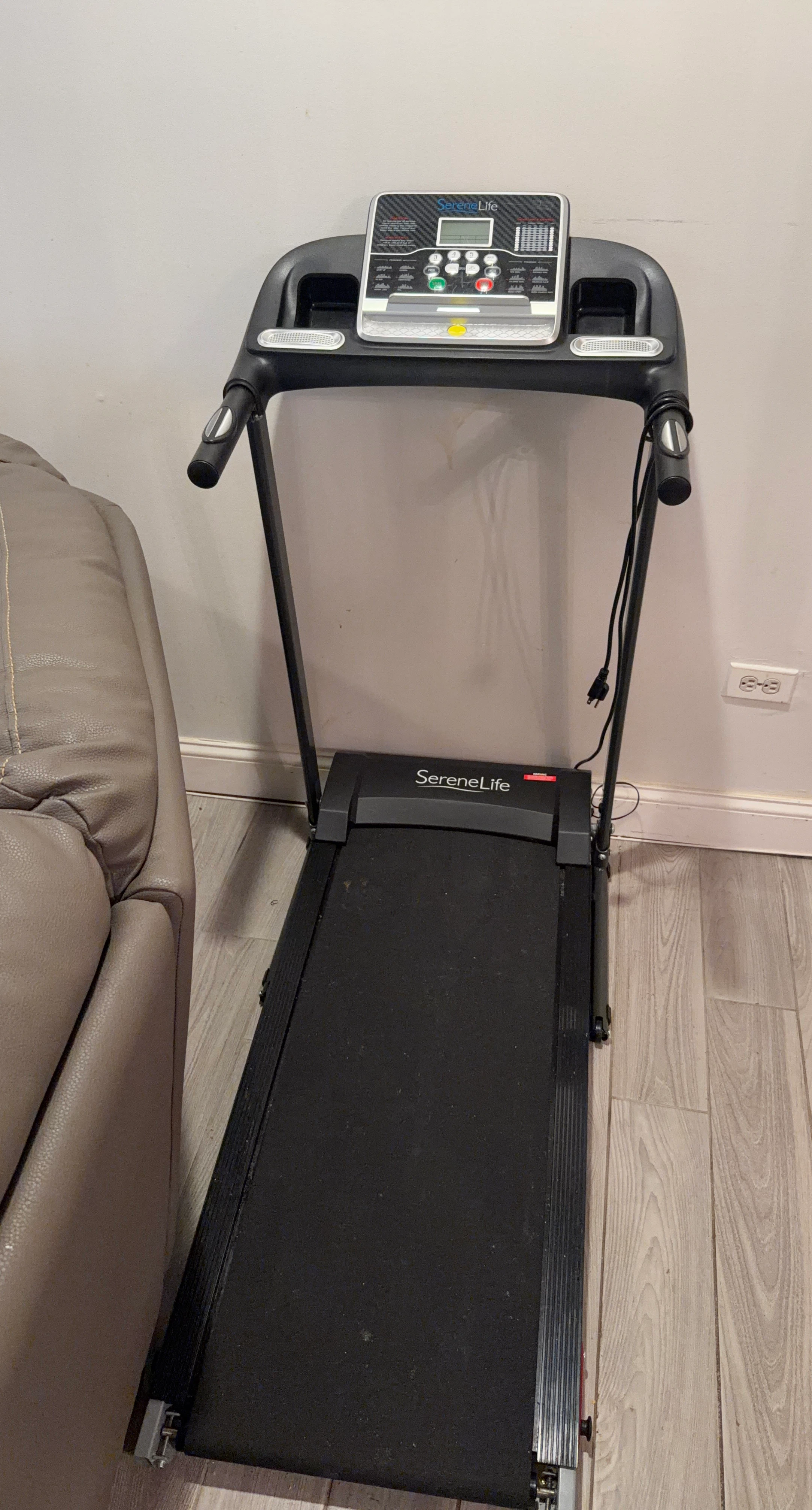 SereneLife Treadmill