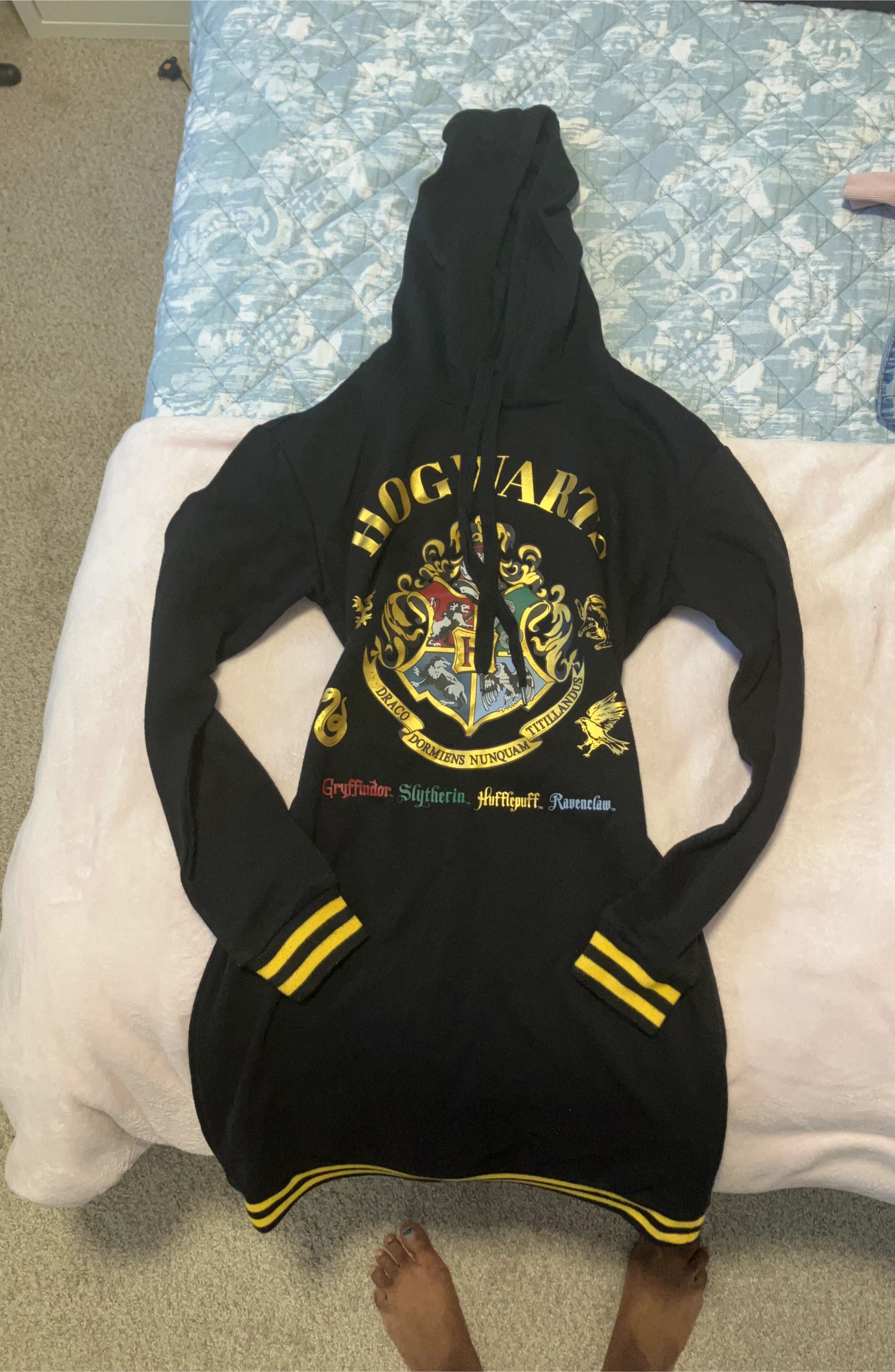 Black Hogwarts Hoodie
