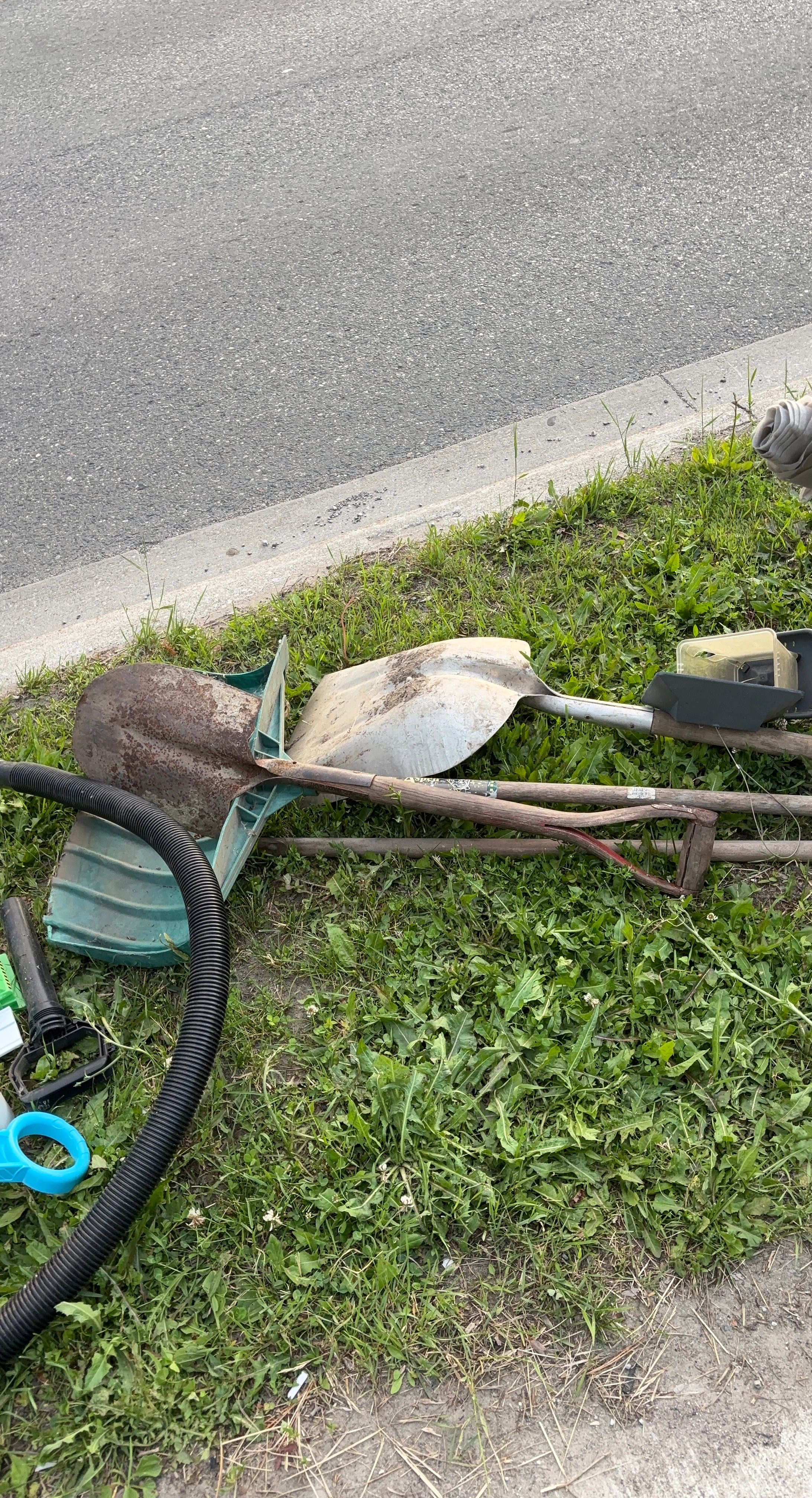 Assorted Gardening Tools
