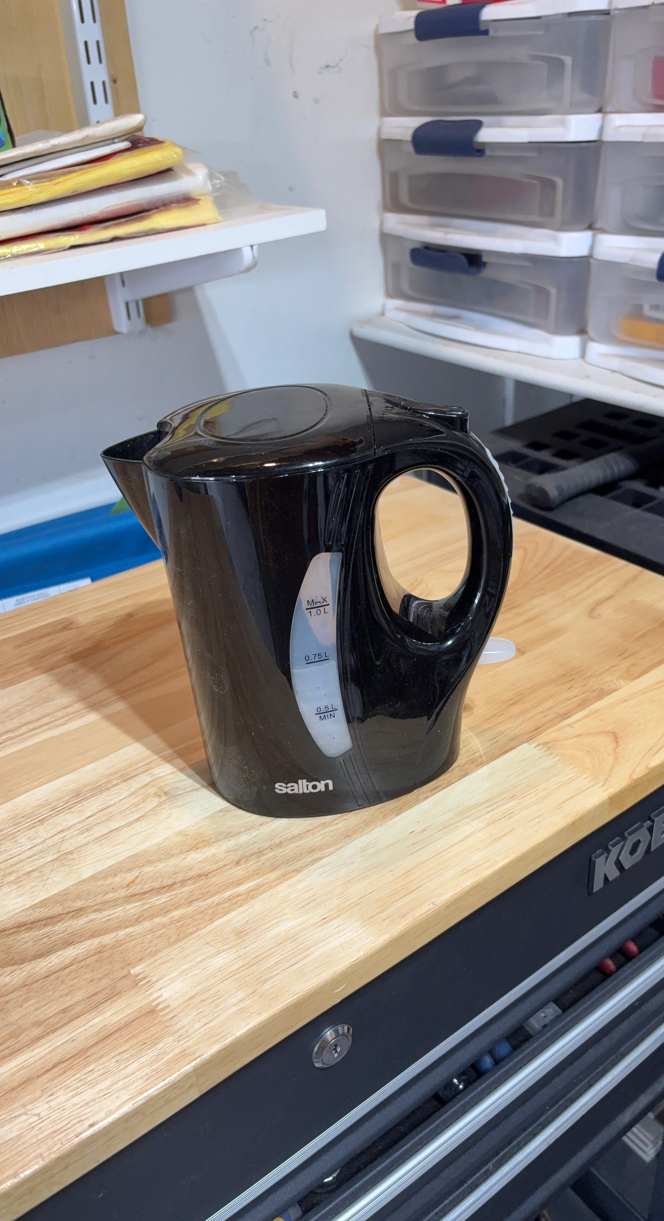 Salton Electric Kettle