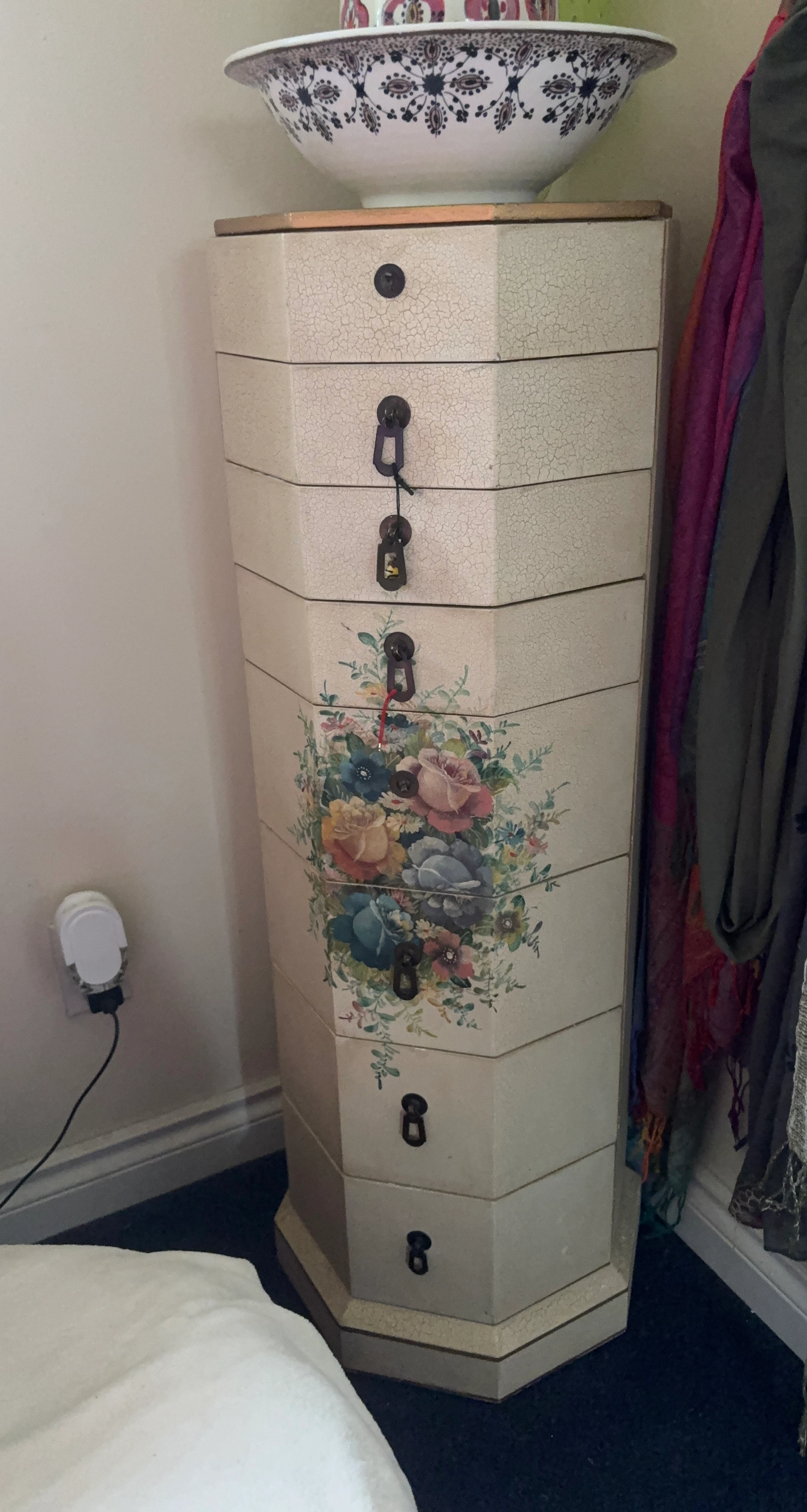 Vintage Floral Jewelry Box Dresser