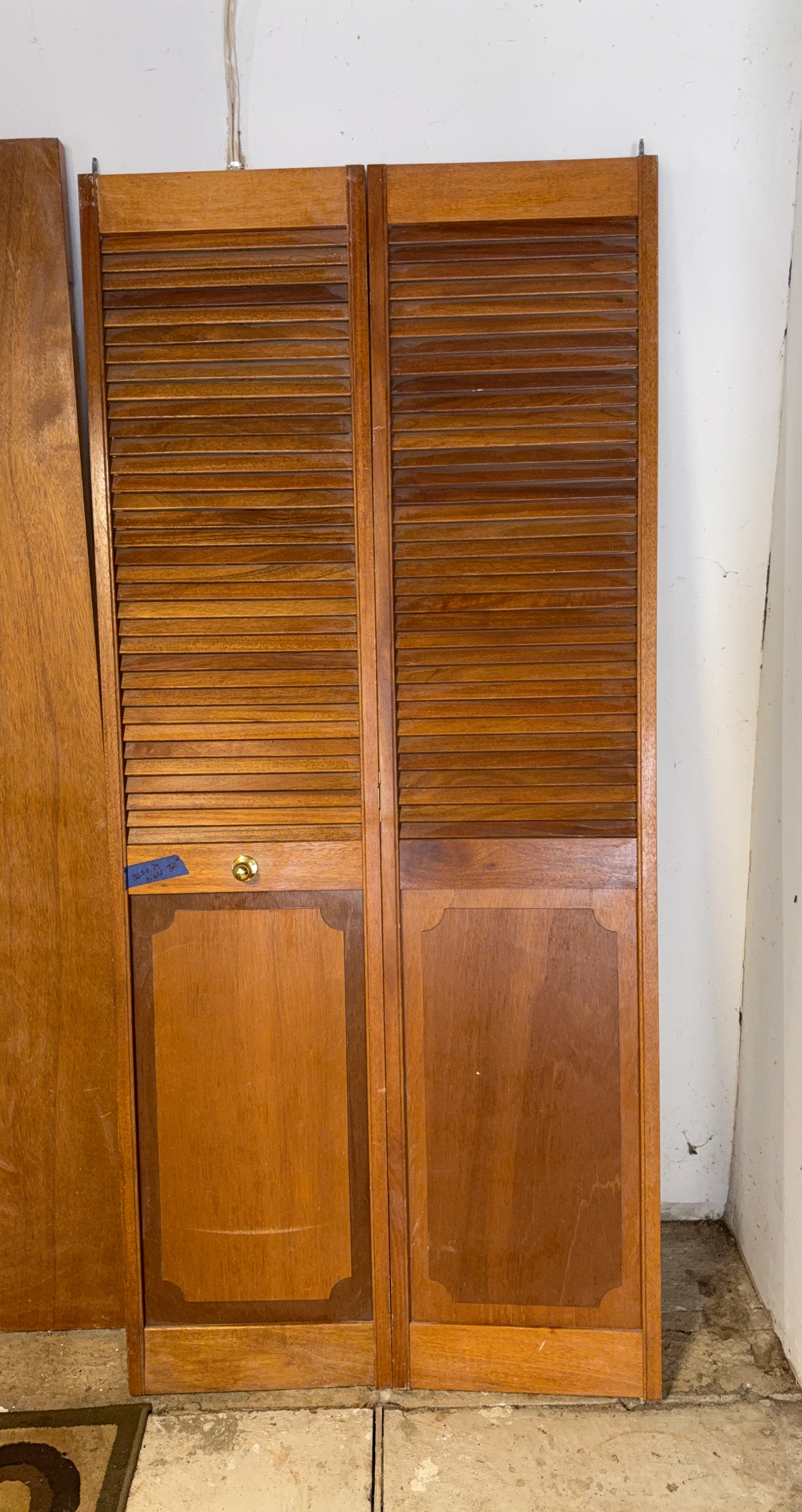Wooden Louvered Bi-Fold Doors