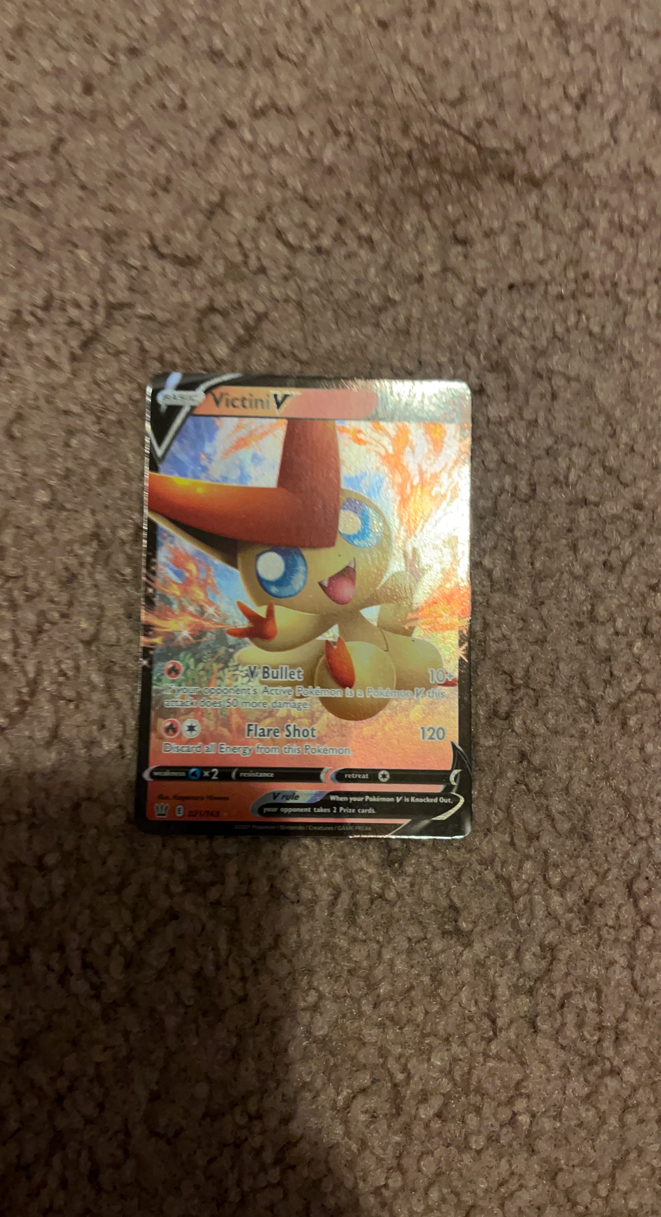 Pokemon Trading Card - Victini V