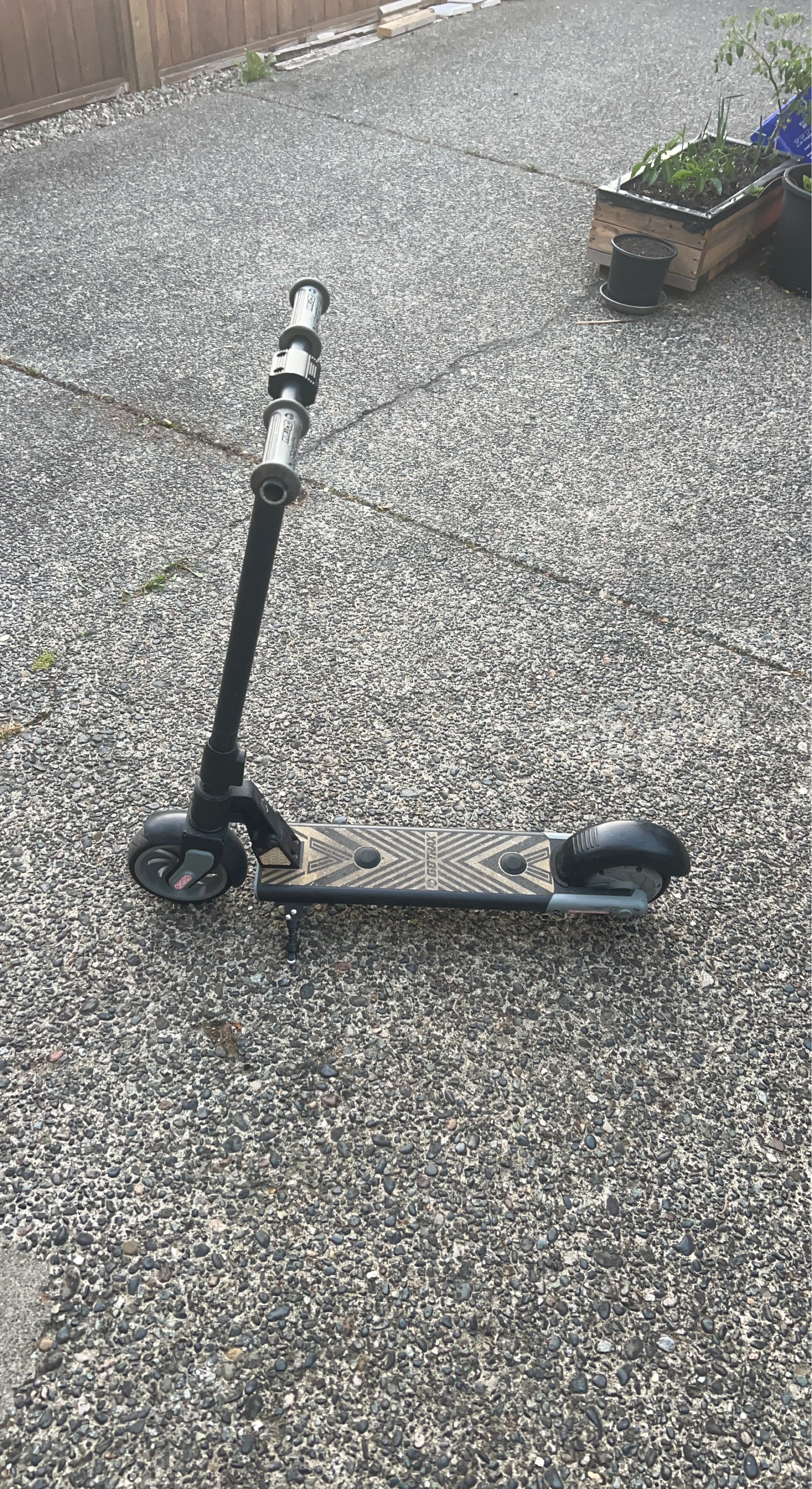 GOTRAX Electric Scooter