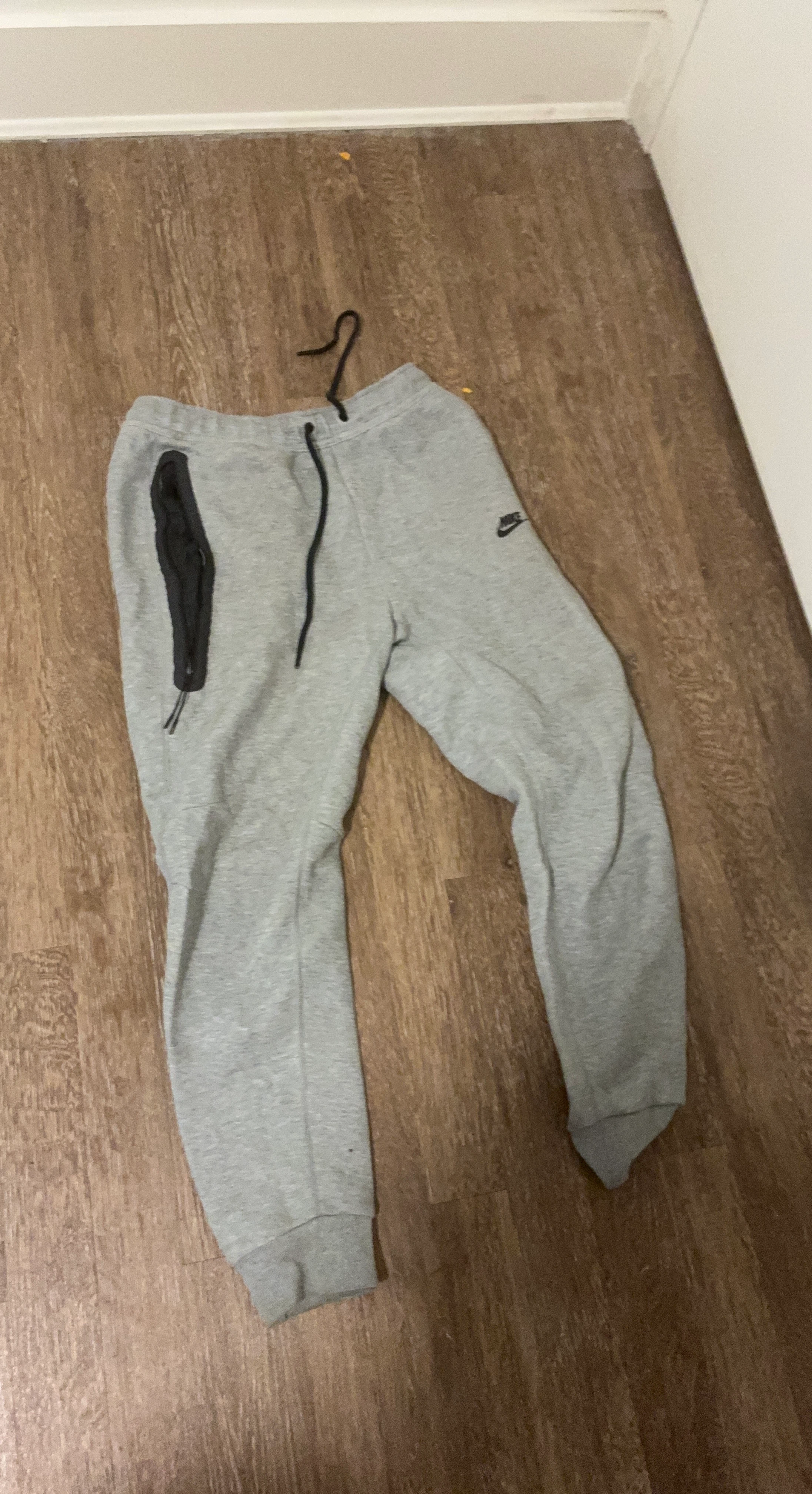 Nike Men's Tech Fleece Joggers Grey