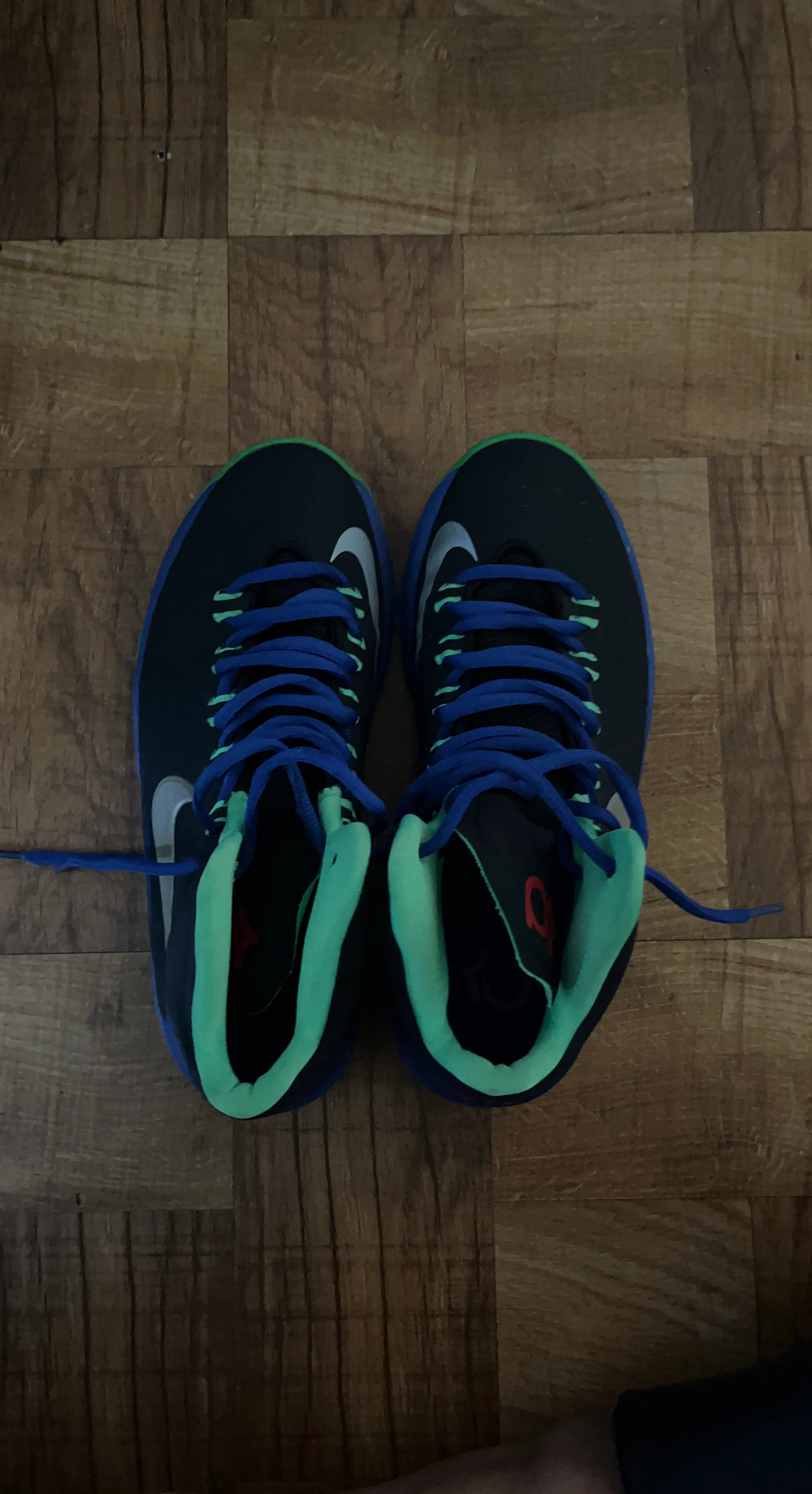 Nike High Top Basketball Shoes