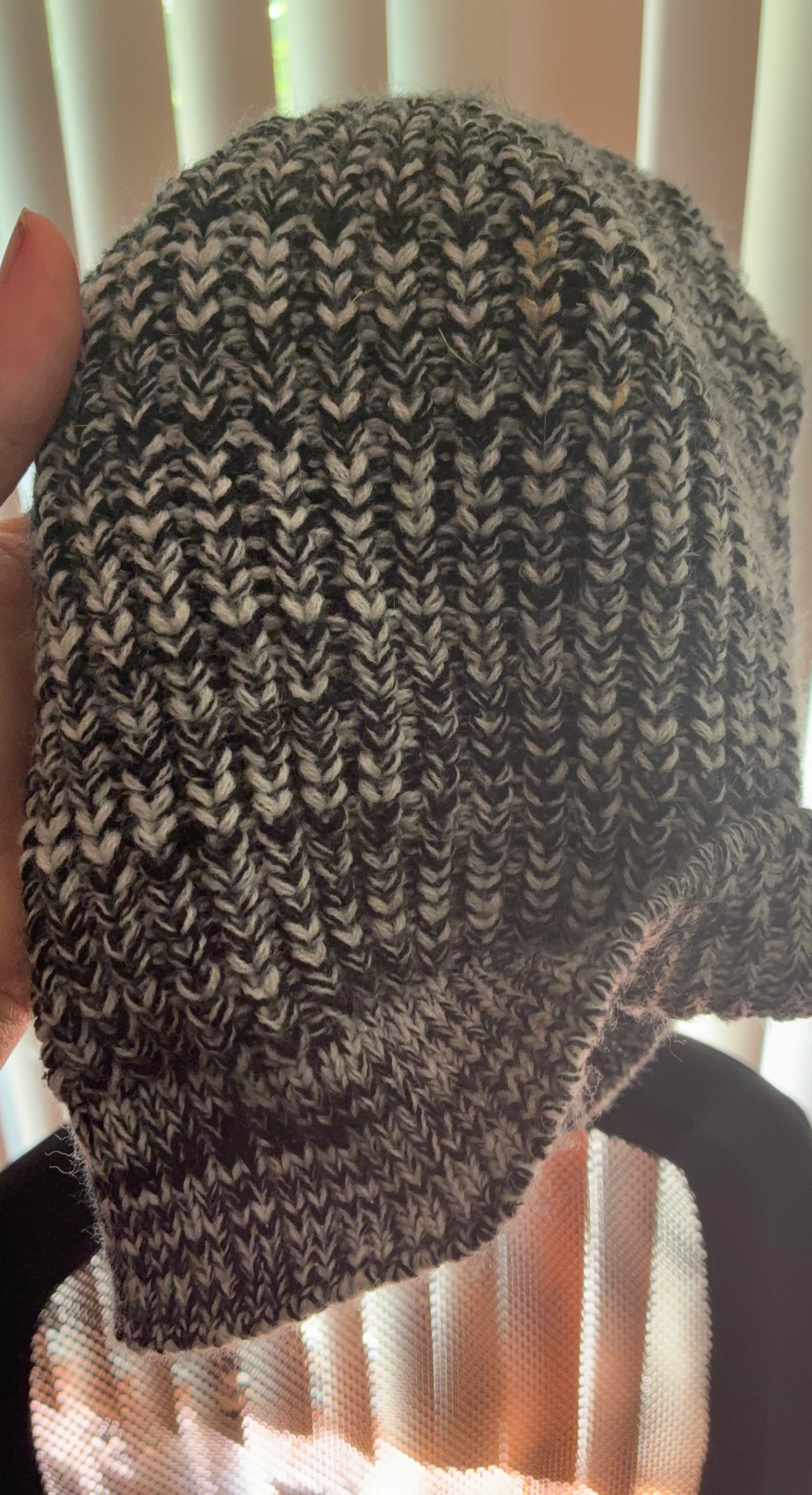 Chunky Knit Beanie - Black & White