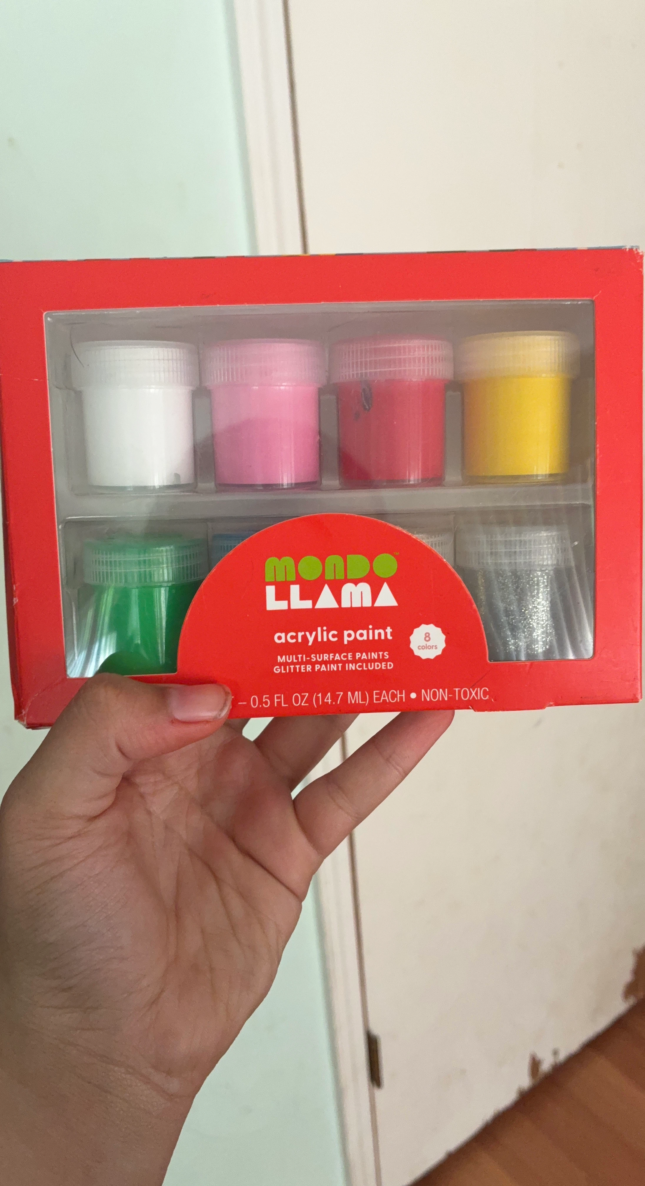 Mondo Llama Acrylic Paint Set - 8 Colors