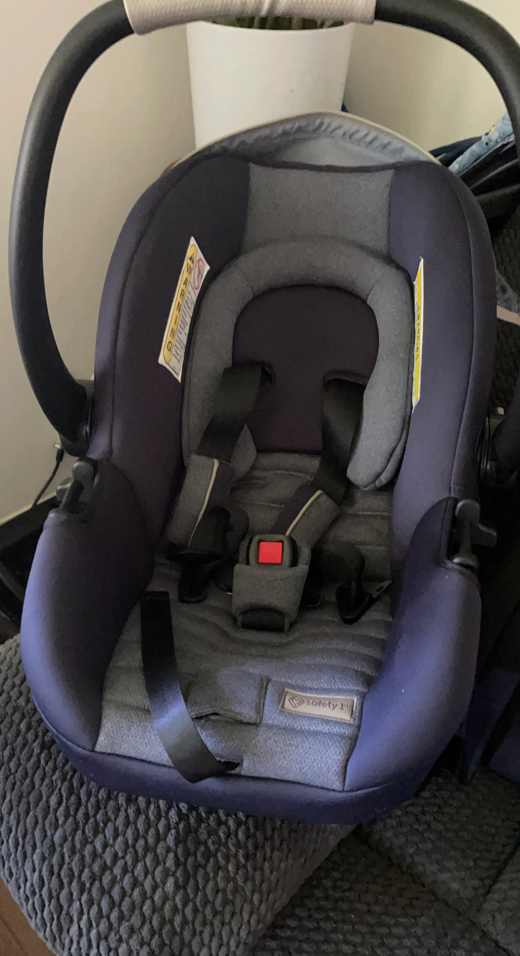 Safety 1st Infant Car Seat