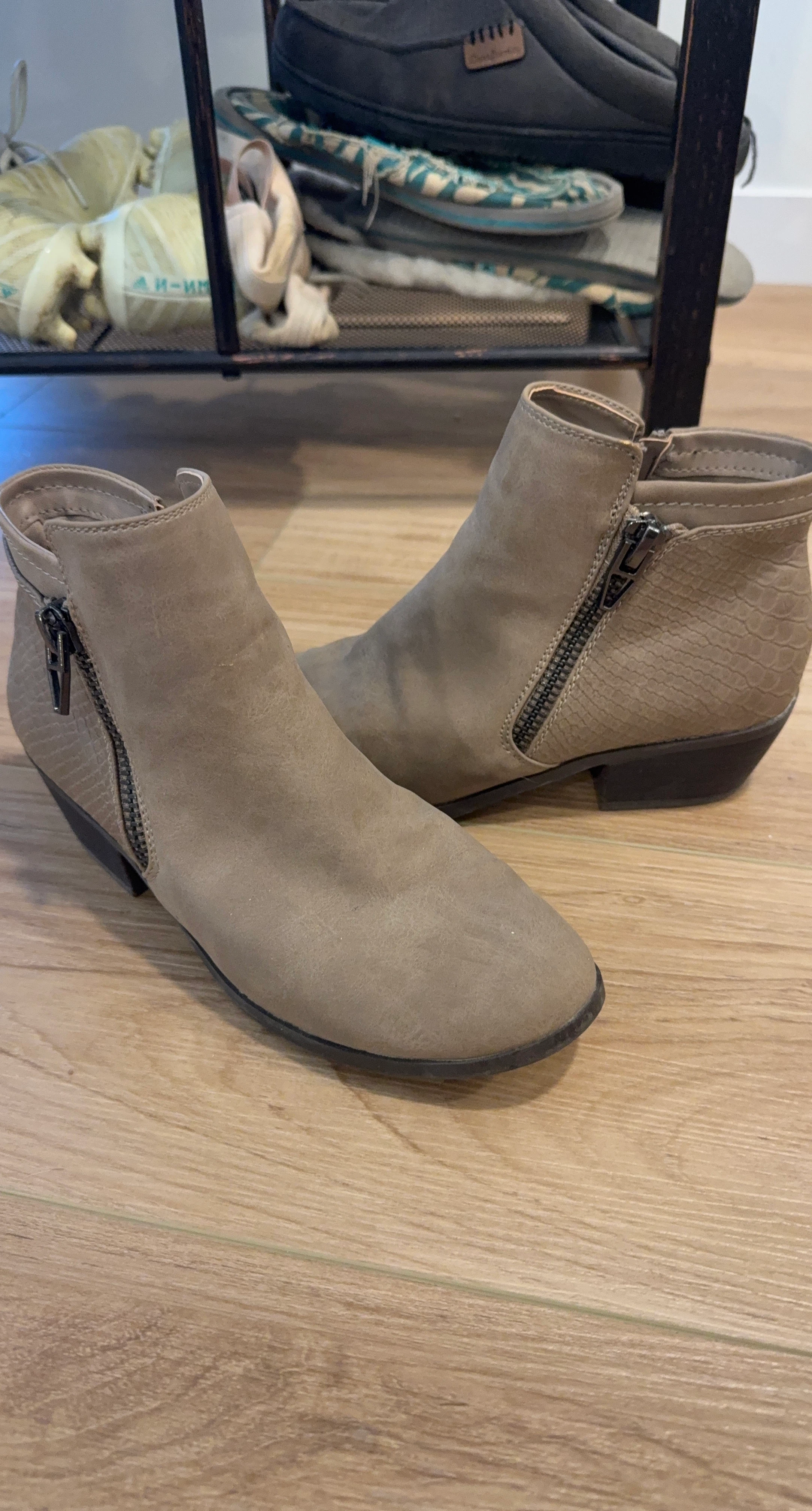 Women's Tan Ankle Boots