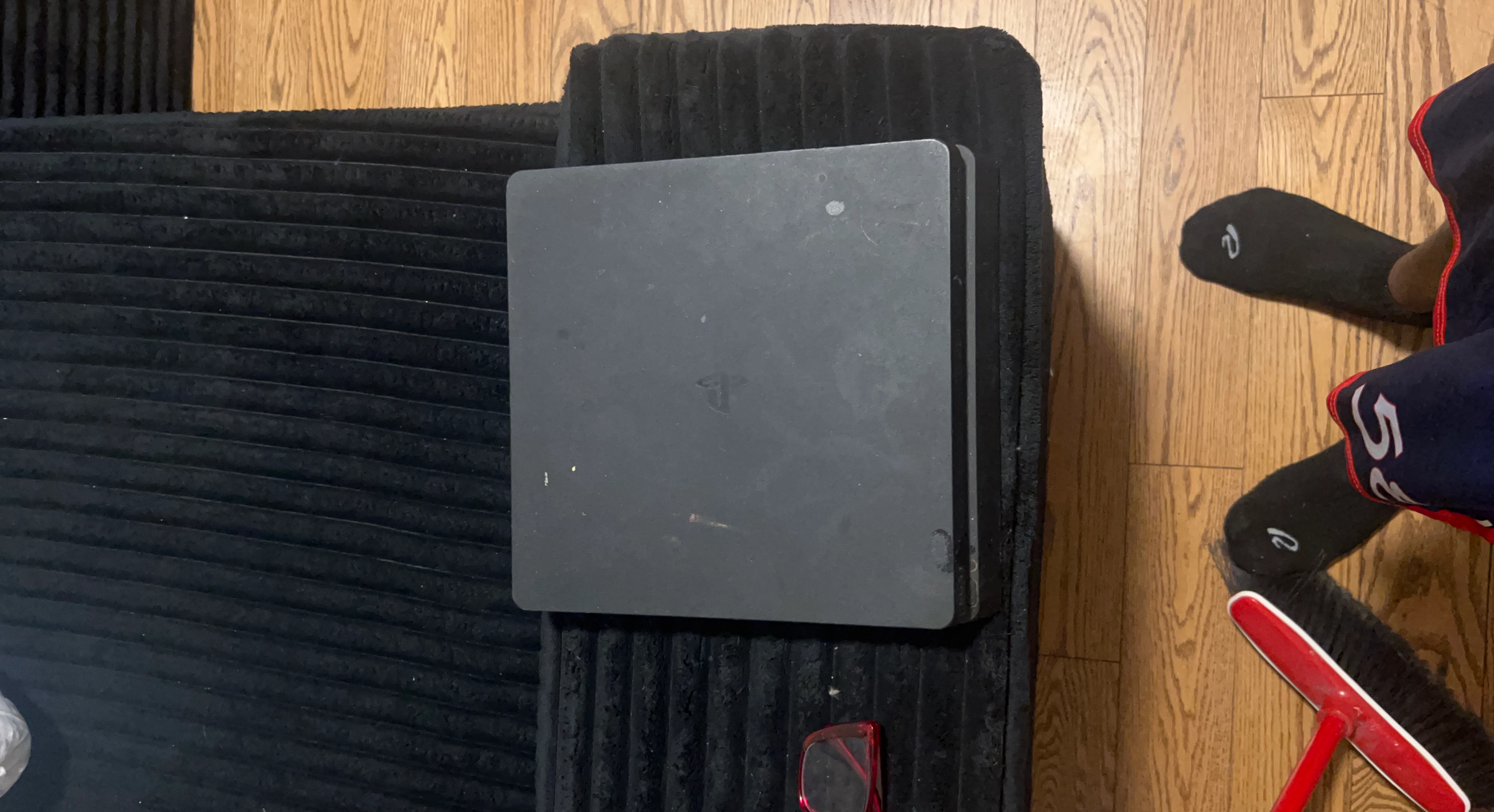 PlayStation 4 Slim Console