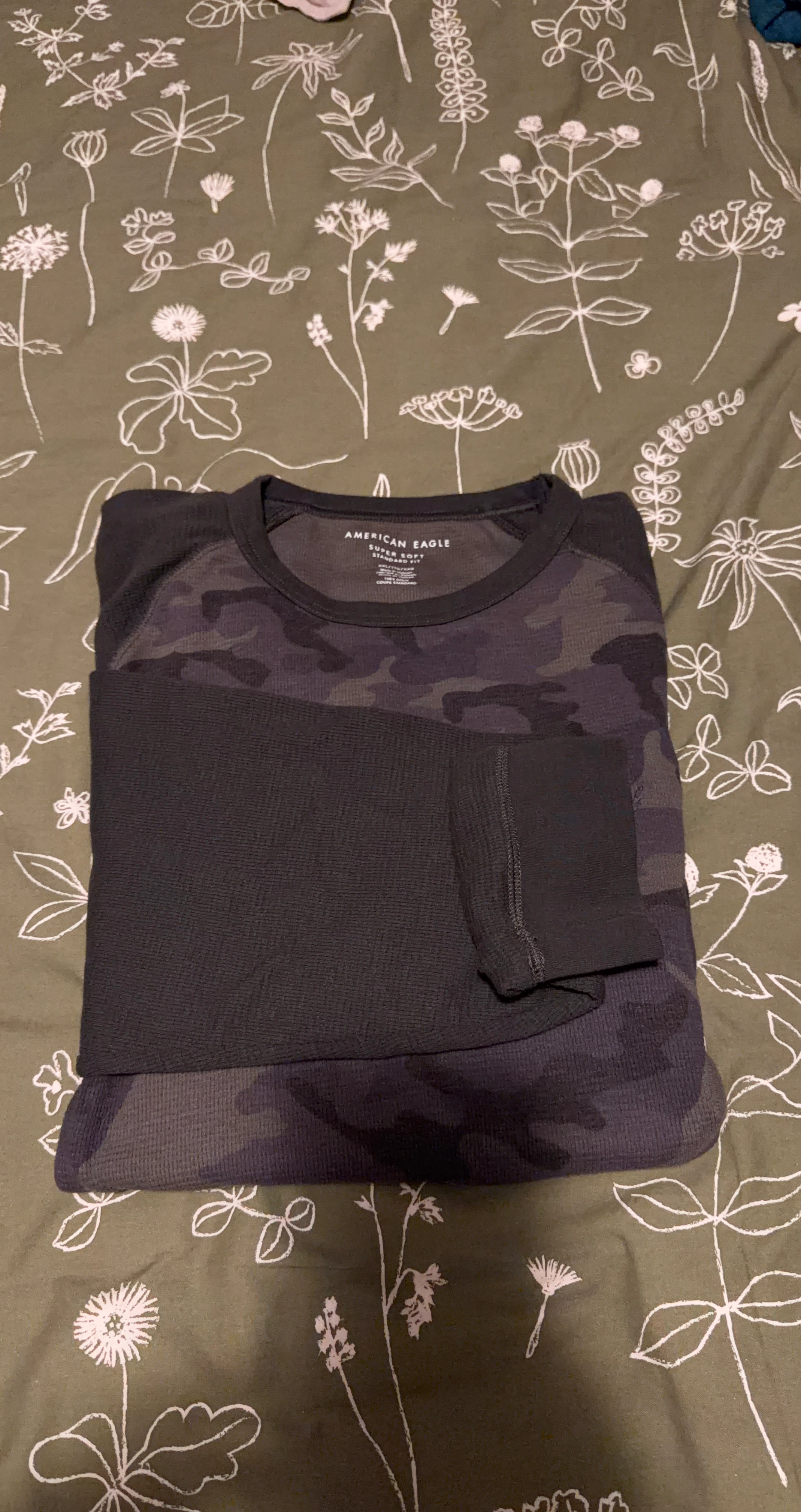 American Eagle Camo Long Sleeve Shirt