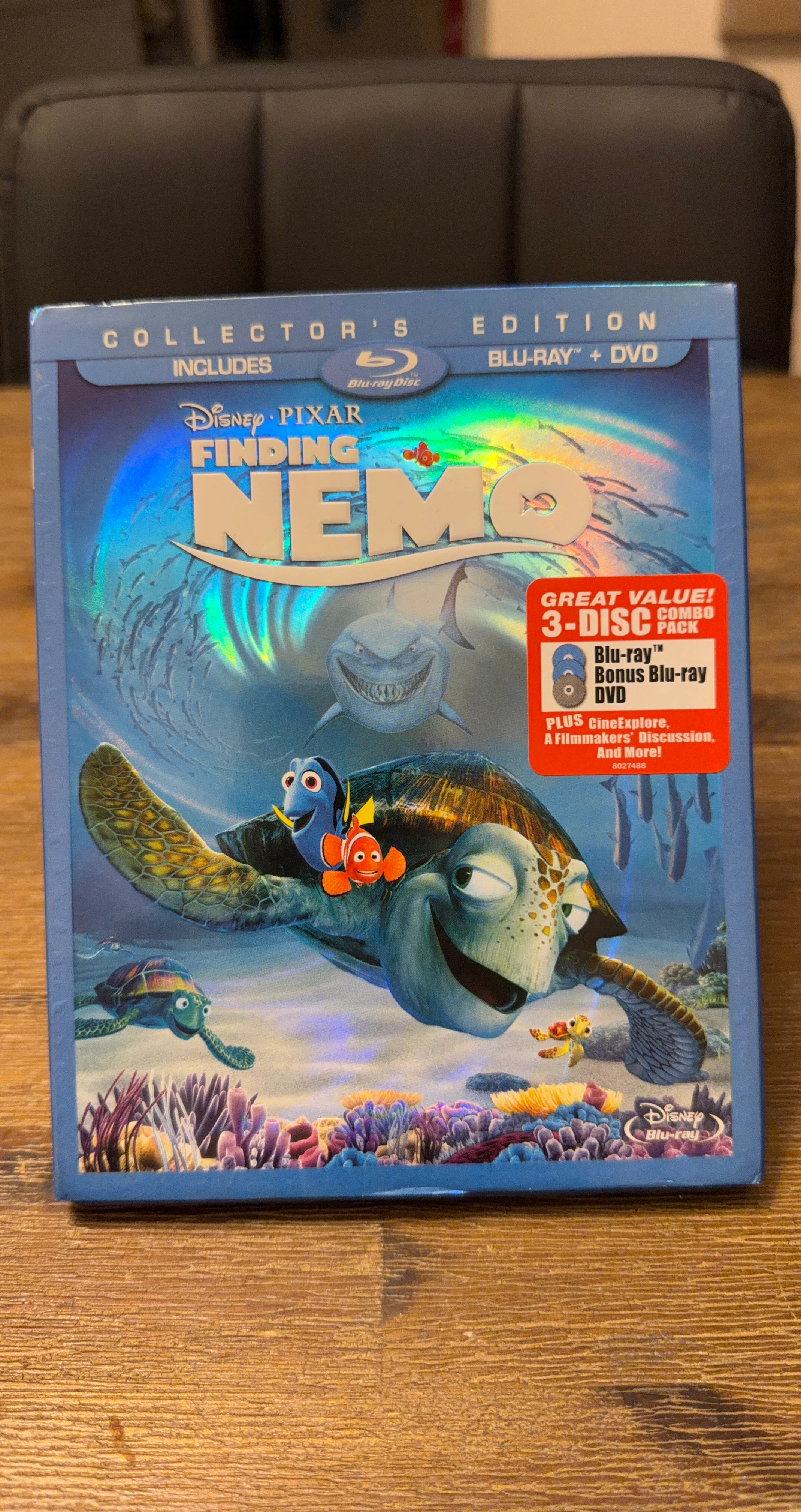 Disney Pixar Finding Nemo Collector's Edition Blu-ray + DVD