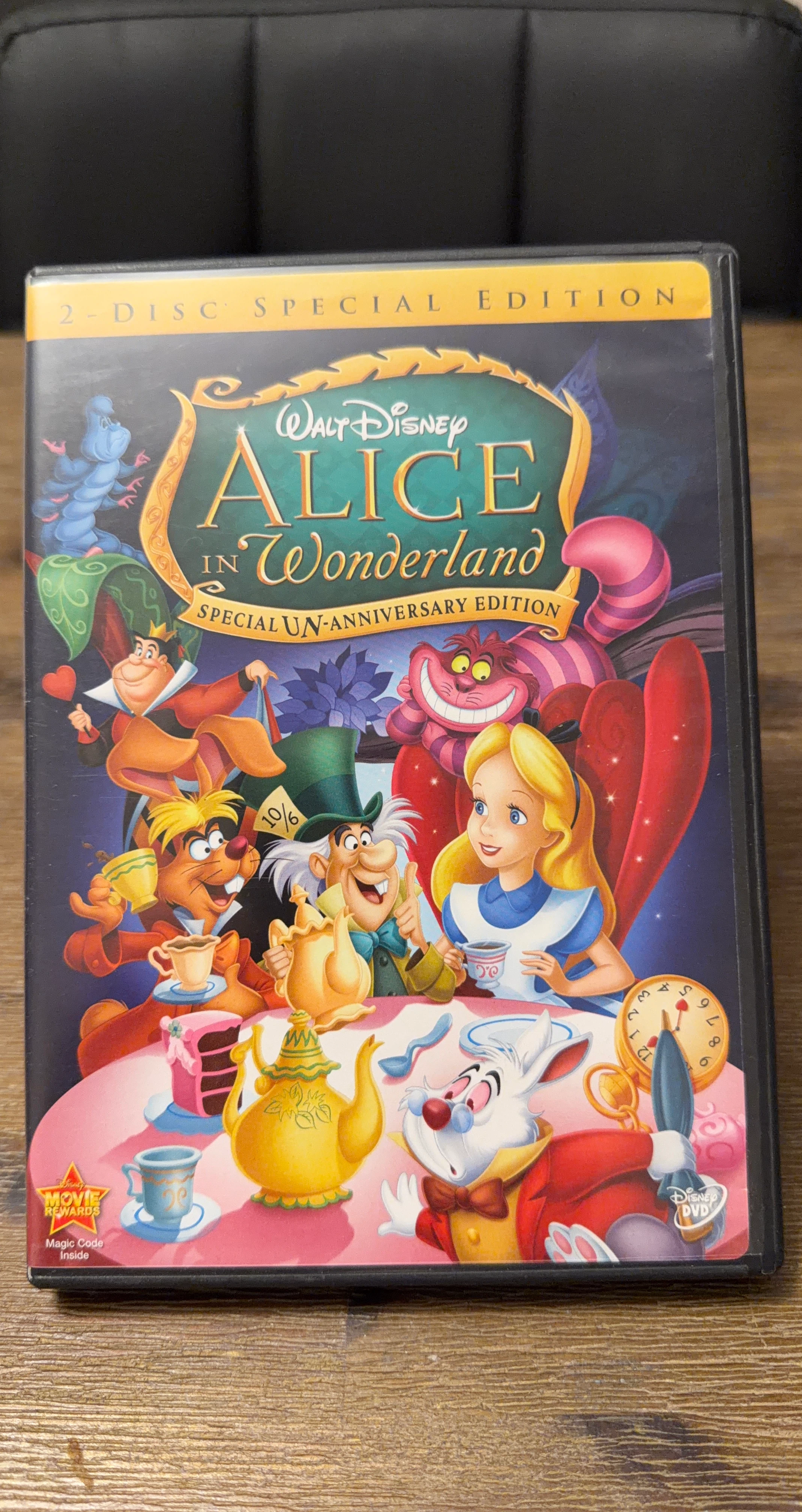 Walt Disney's Alice in Wonderland 2-Disc Special Edition DVD
