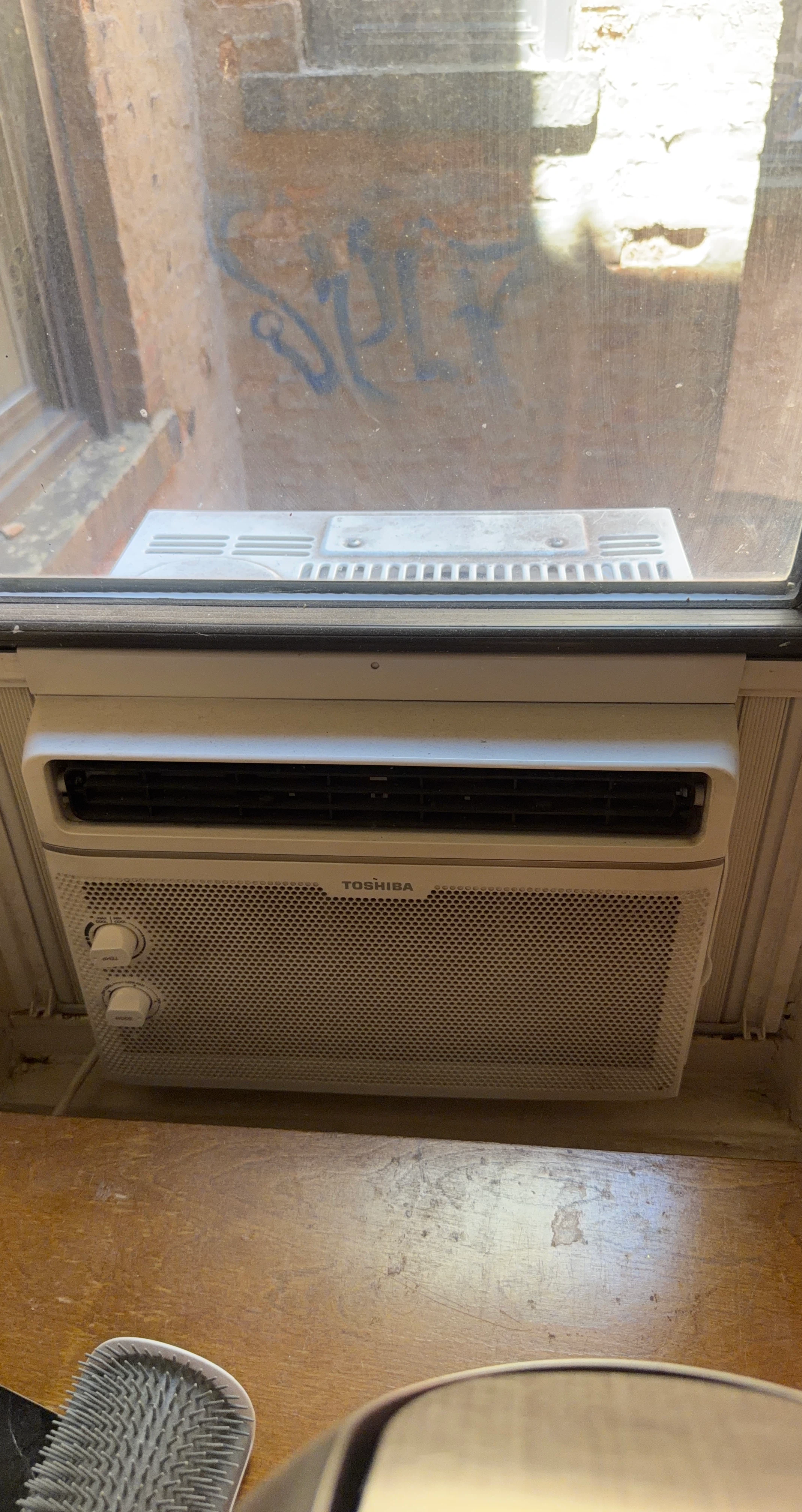 Toshiba Window Air Conditioner - photo 2