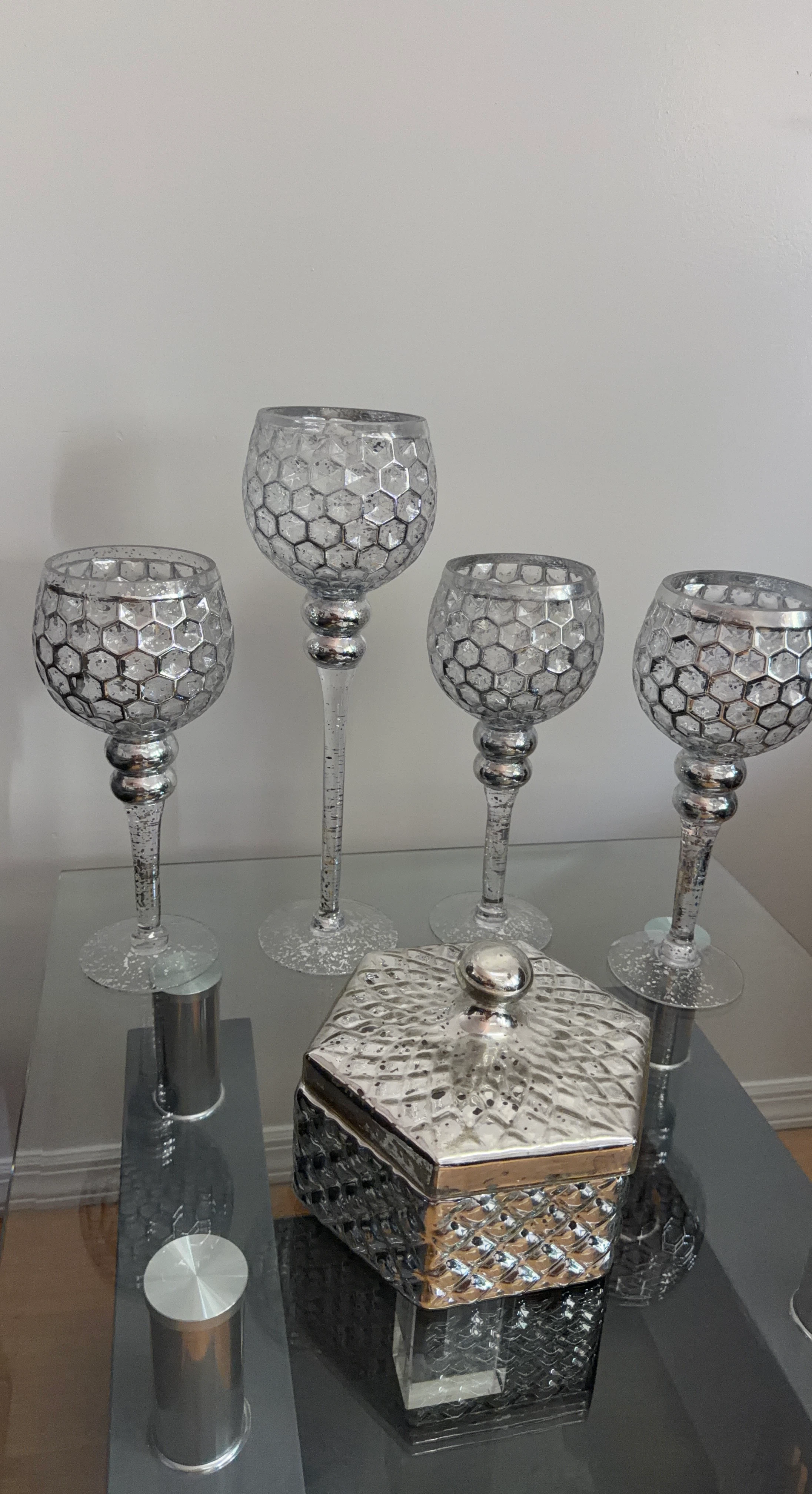 Set of 4 Silver Hexagonal Candle Holders and Decorative Box