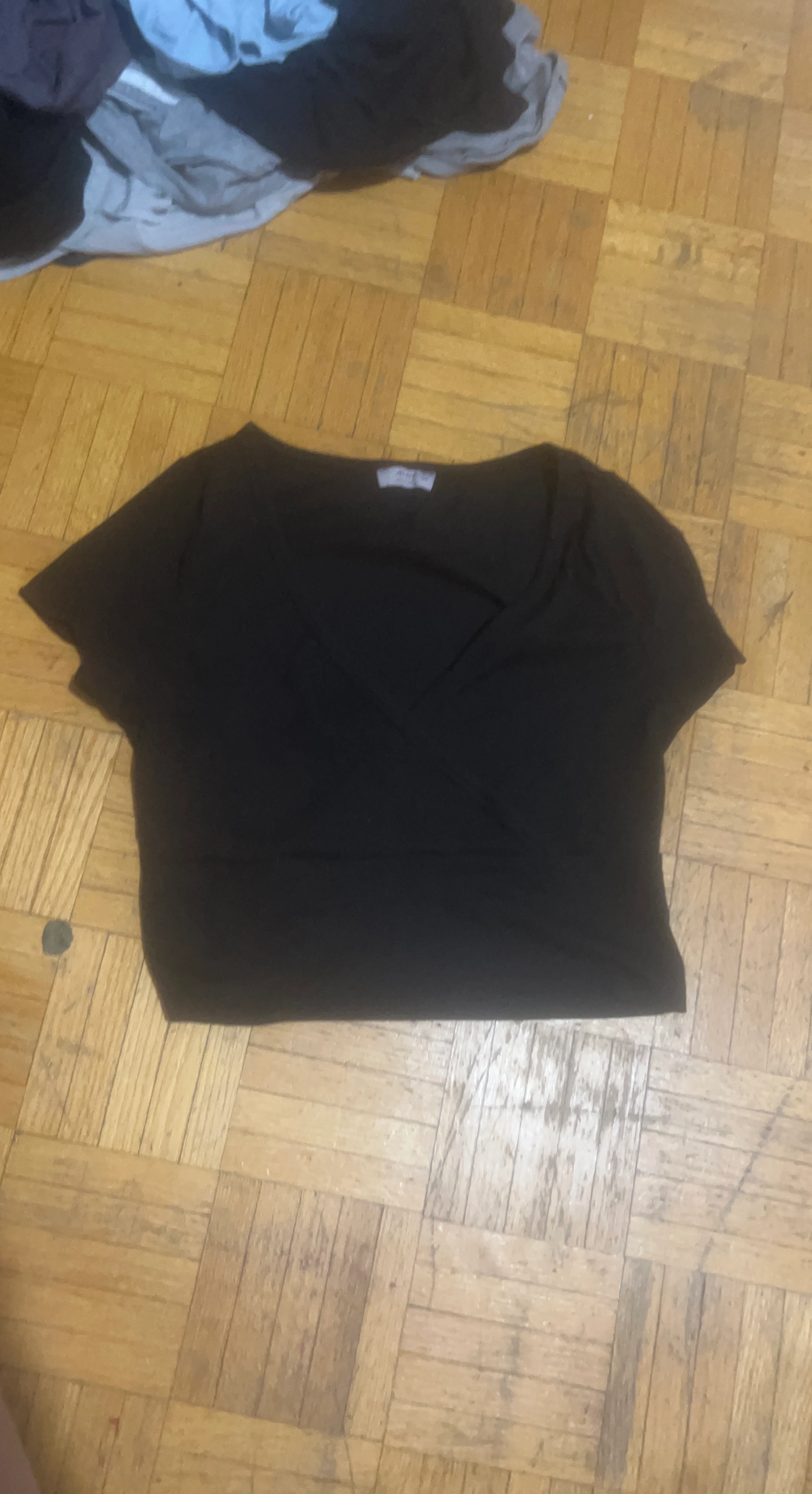 Ardene Black Wrap Crop Top M