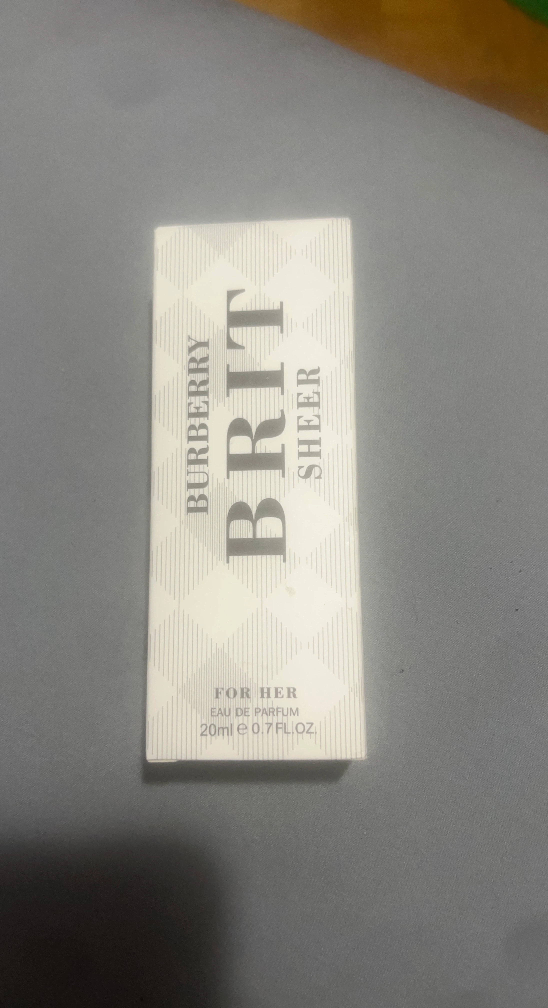 Burberry Brit Sheer Eau de Parfum for Her 20ml