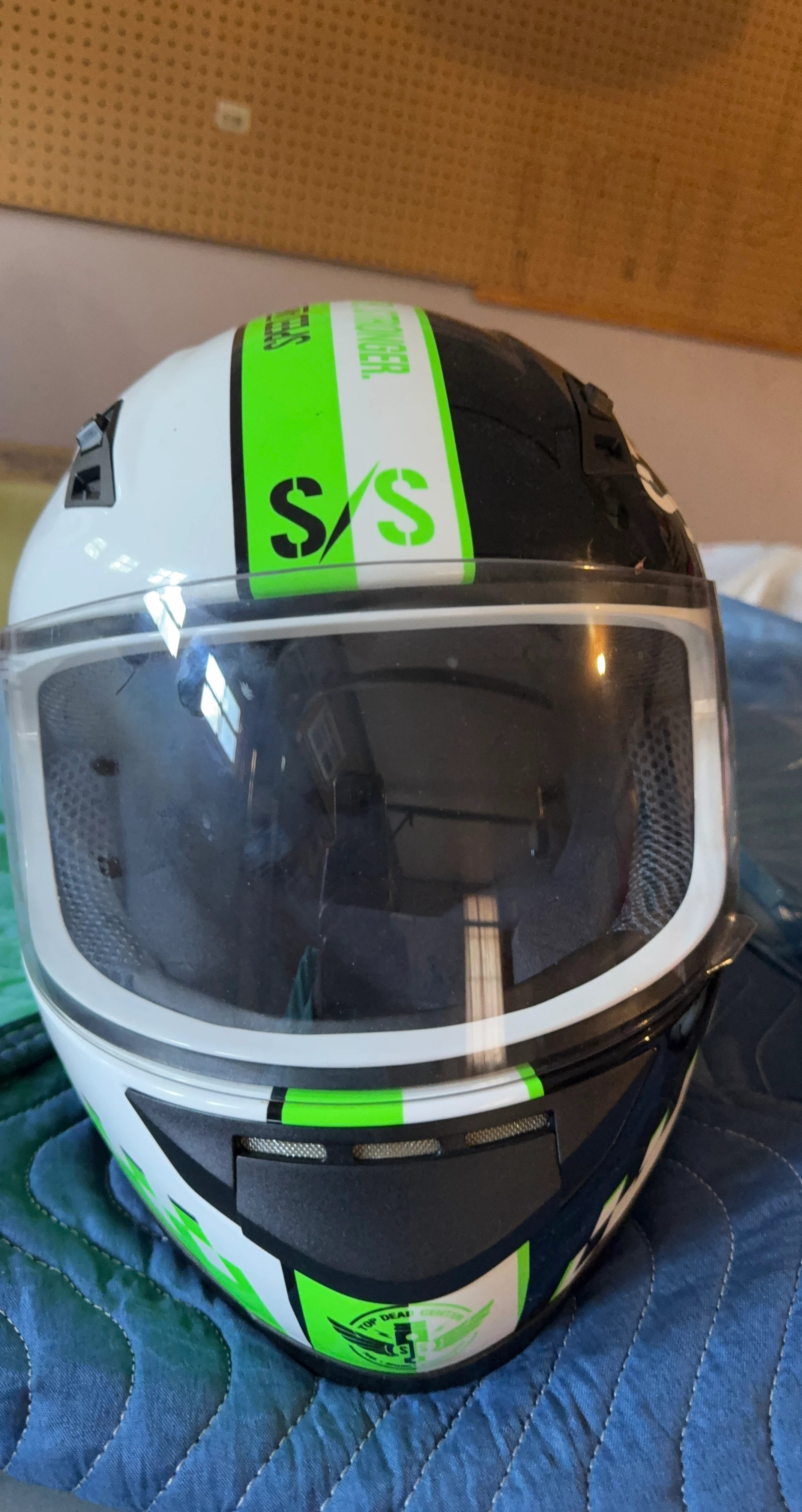 Motorcycle Helmet S/S White Green
