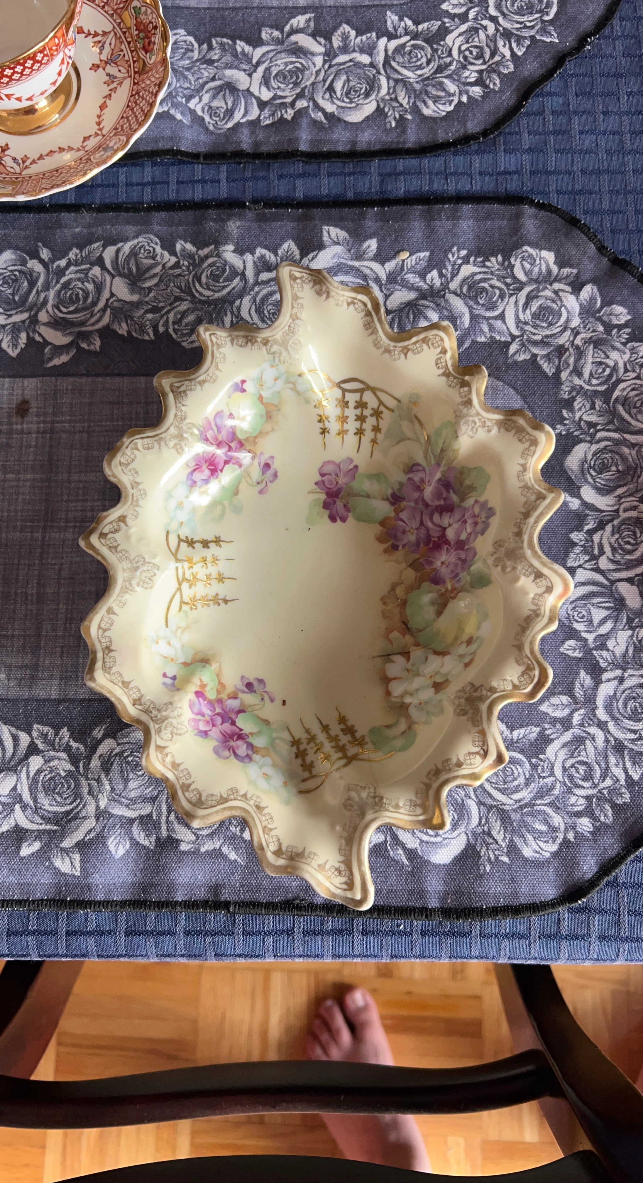 Royal Vienna decorative bowl