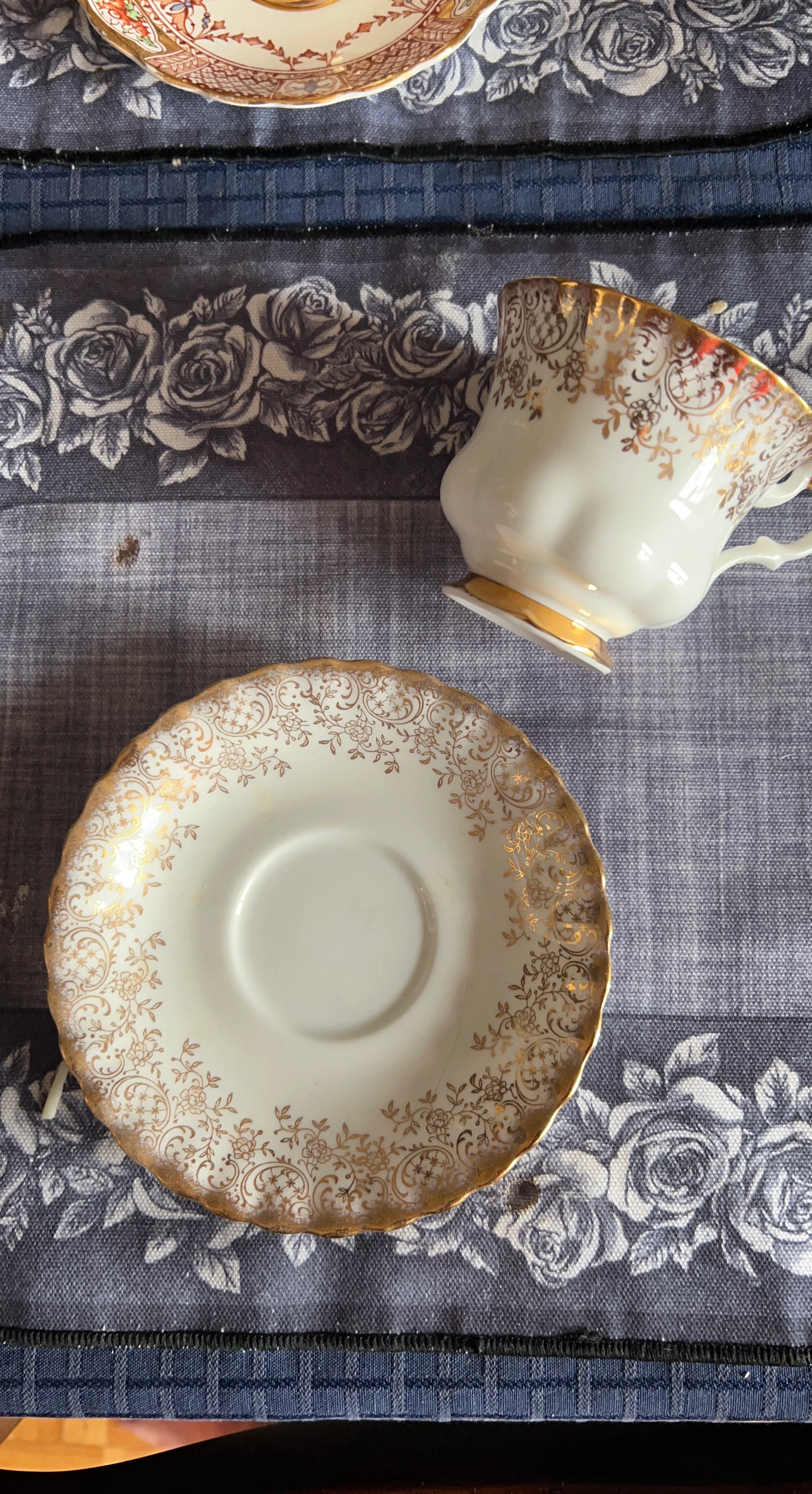 Royal Albert Bone China Tea Cup and Saucer Set