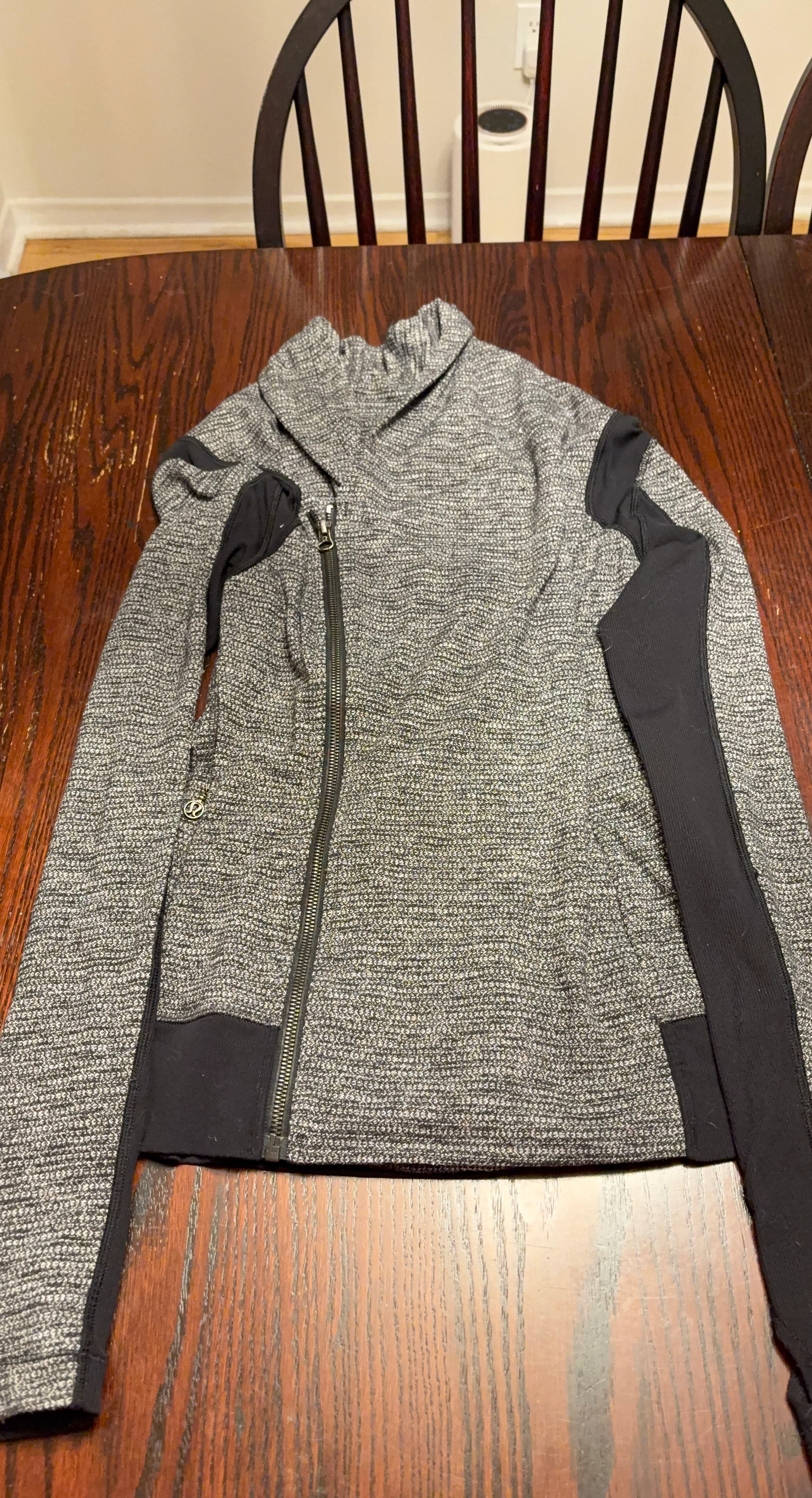 Lululemon Grey Textured Full Zip Jacket