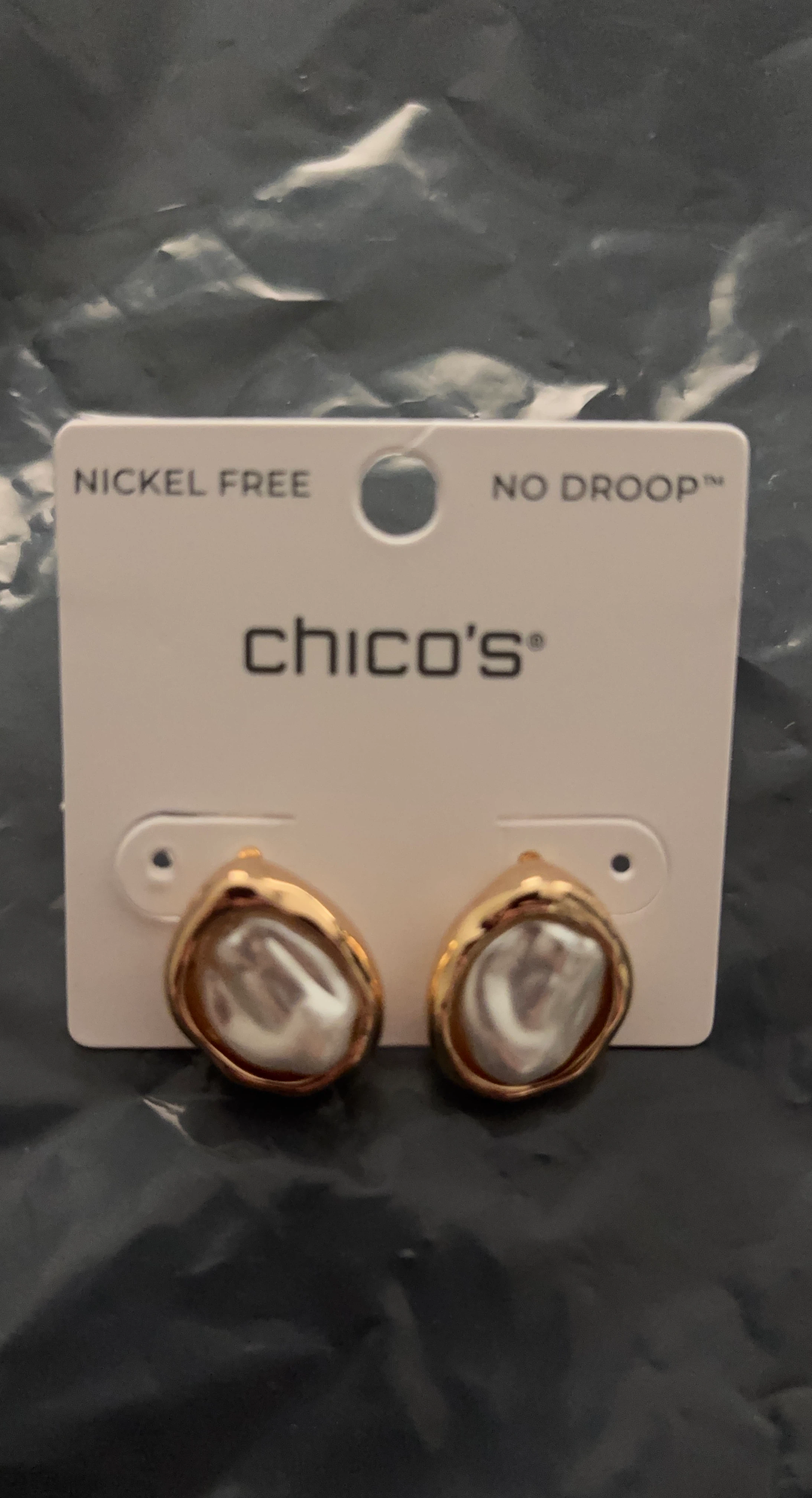 New Chico's Gold Tone & Pearl Drop Earrings