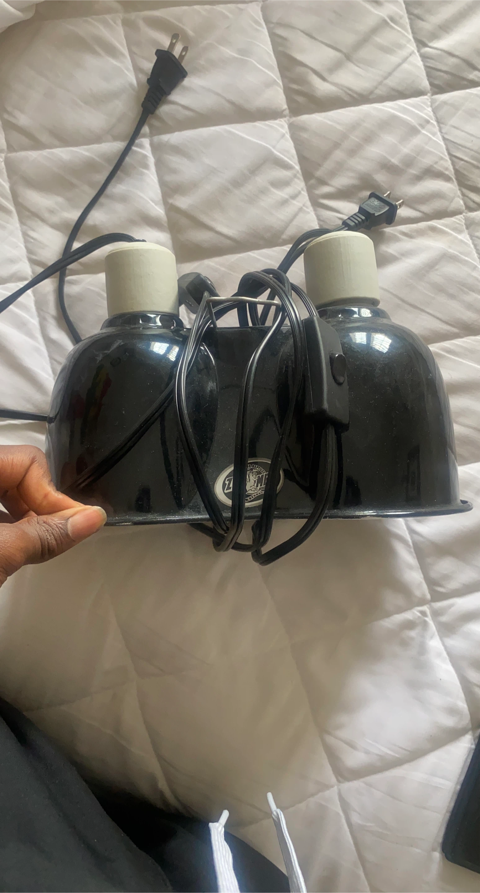 Zoo Med Dual Ceramic Heat Emitter Fixture
