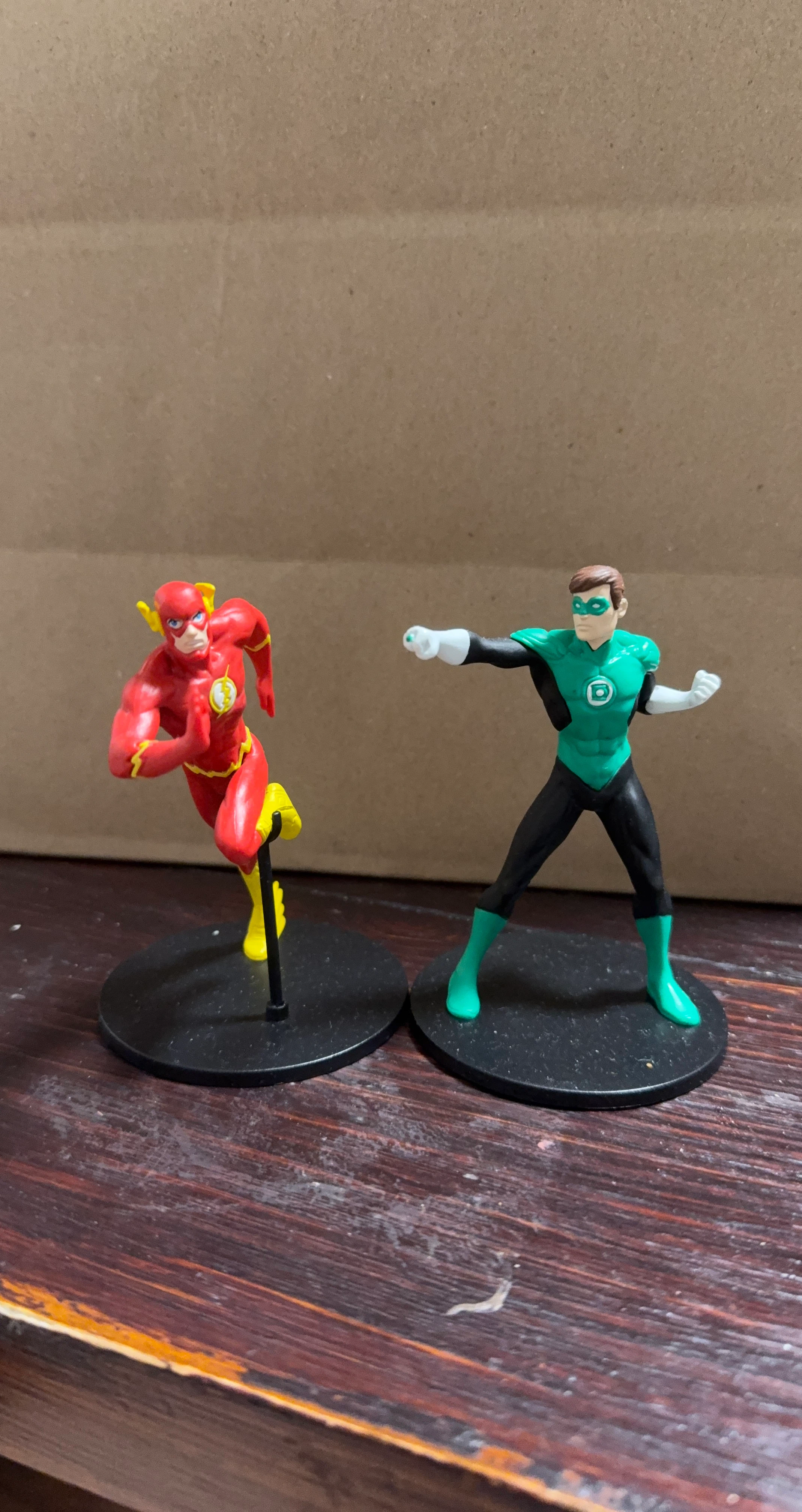 DC Comics Flash and Green Lantern Figures