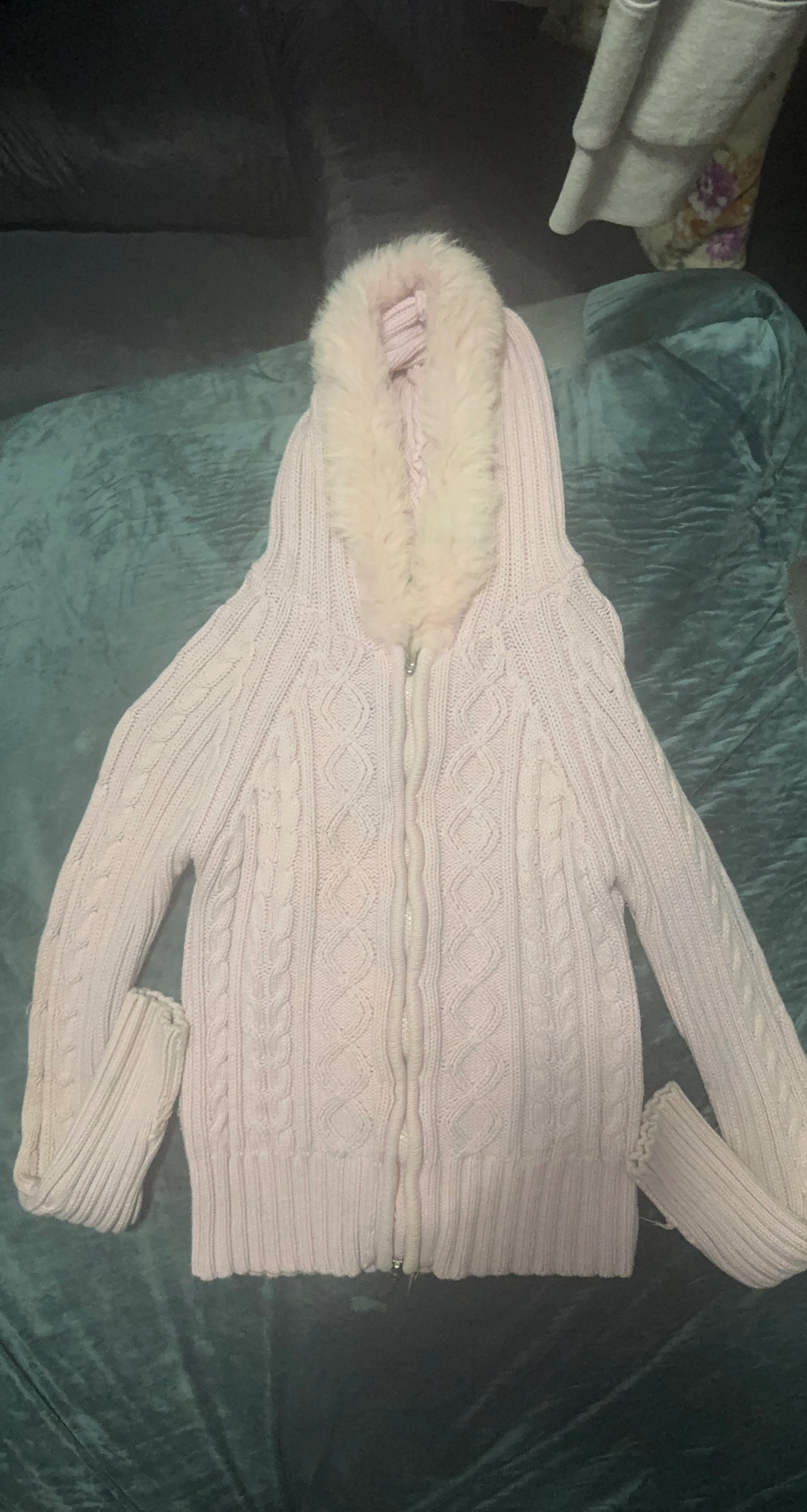 Pink Cable Knit Sweater with Faux Fur Trim