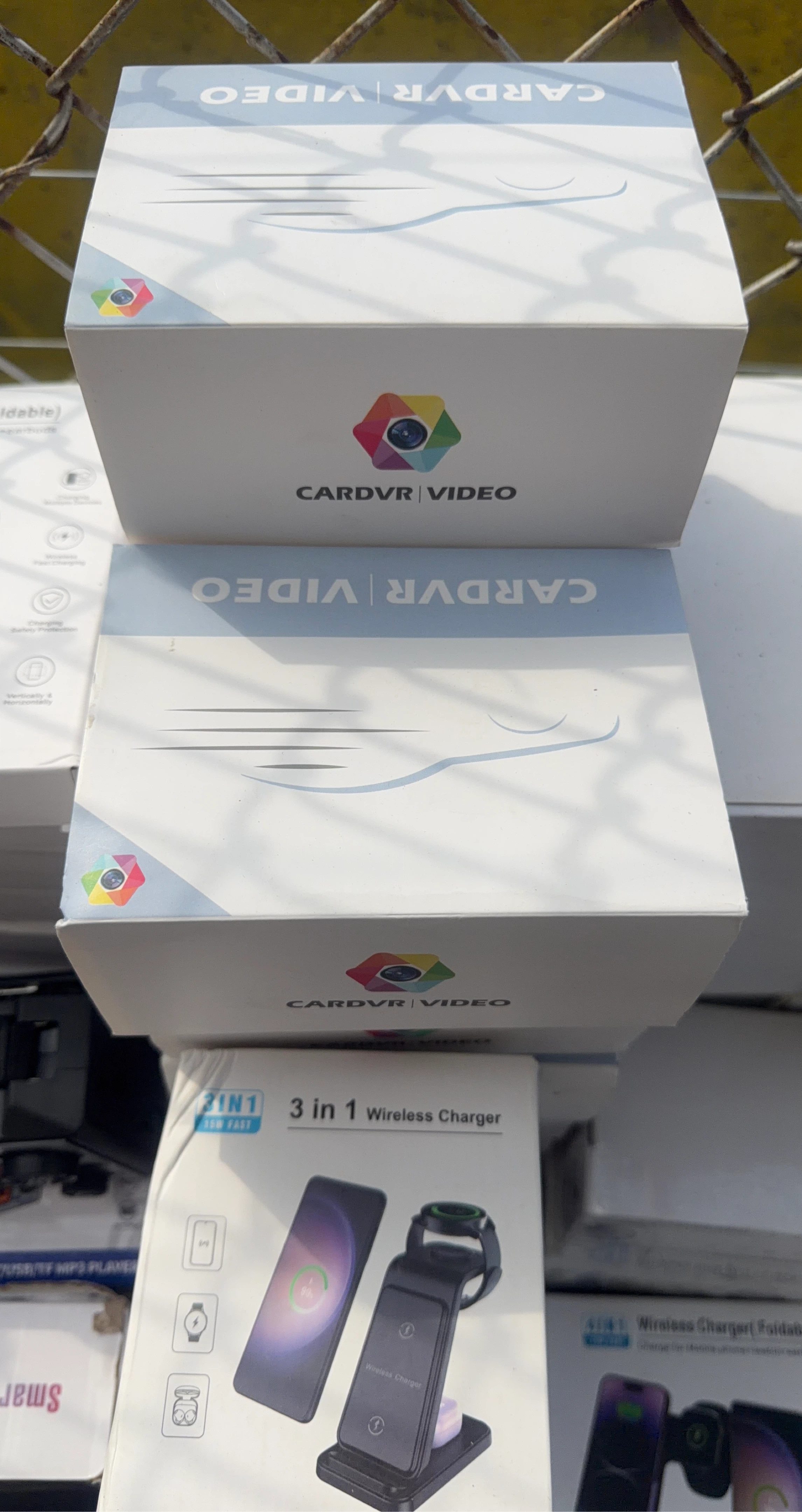 CARDVR VIDEO 3 in 1 Wireless Charger