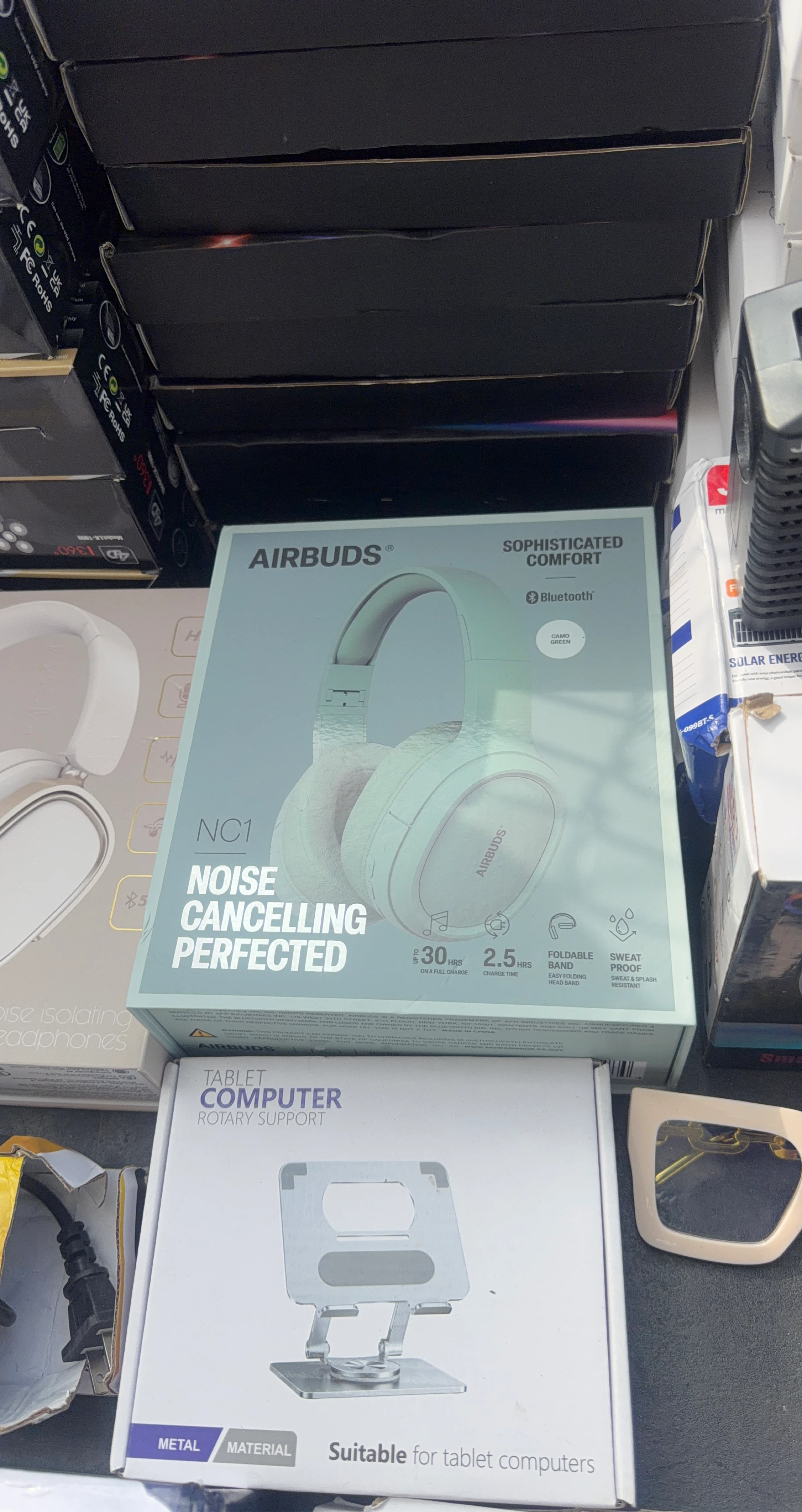 Airbuds NC1 Noise Cancelling Headphones - Camo Green